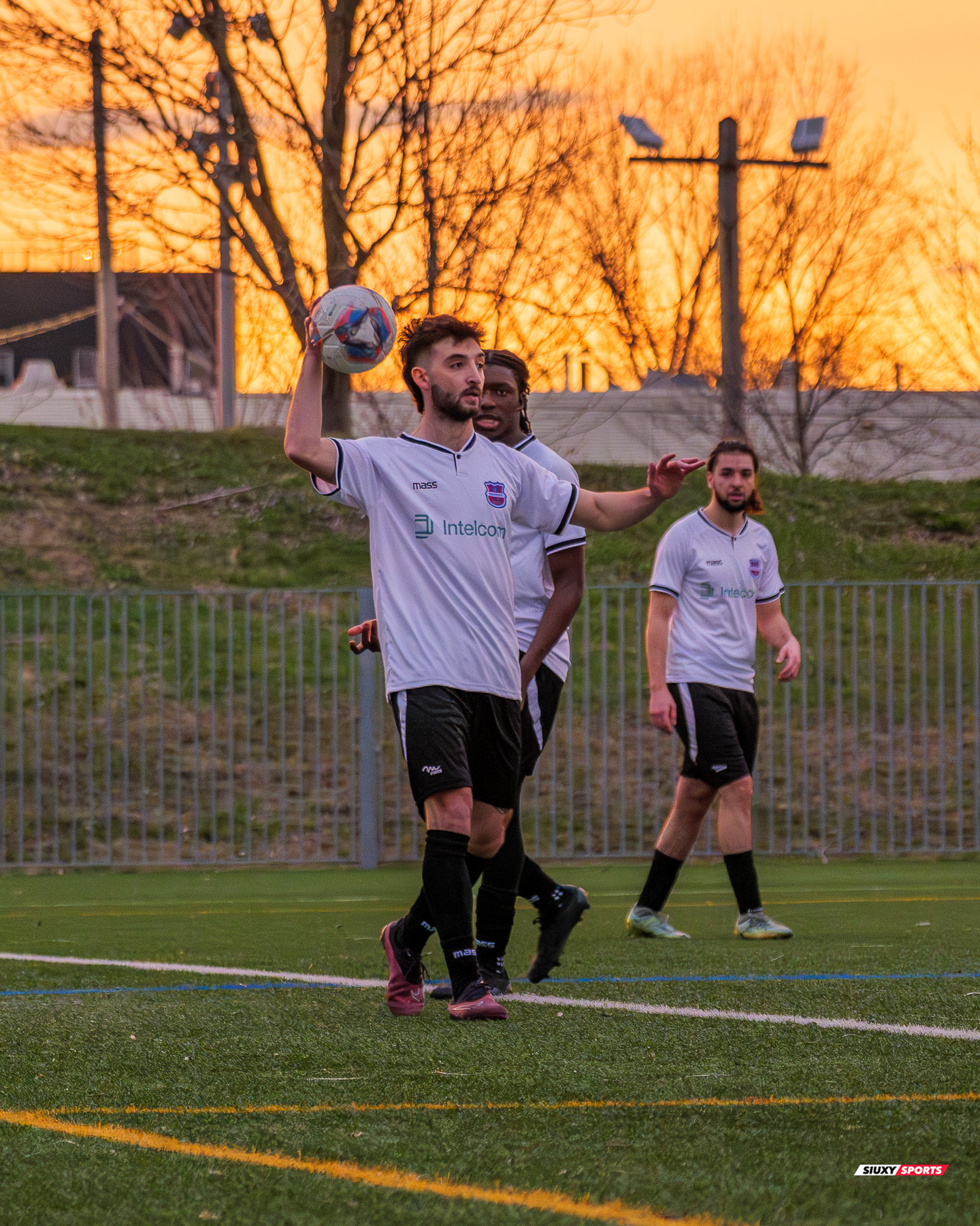 CS Braves Ahuntsic MCFC - AS St-Leonard - Soccer - L2QC M 2025 - Braves Ahuntsic (1) vs (1) St-Léonard (#L2QC25MCSBASSL4) Photo by: Mathias Pacheco Lemina | Siuxy Sports 2025-04-19