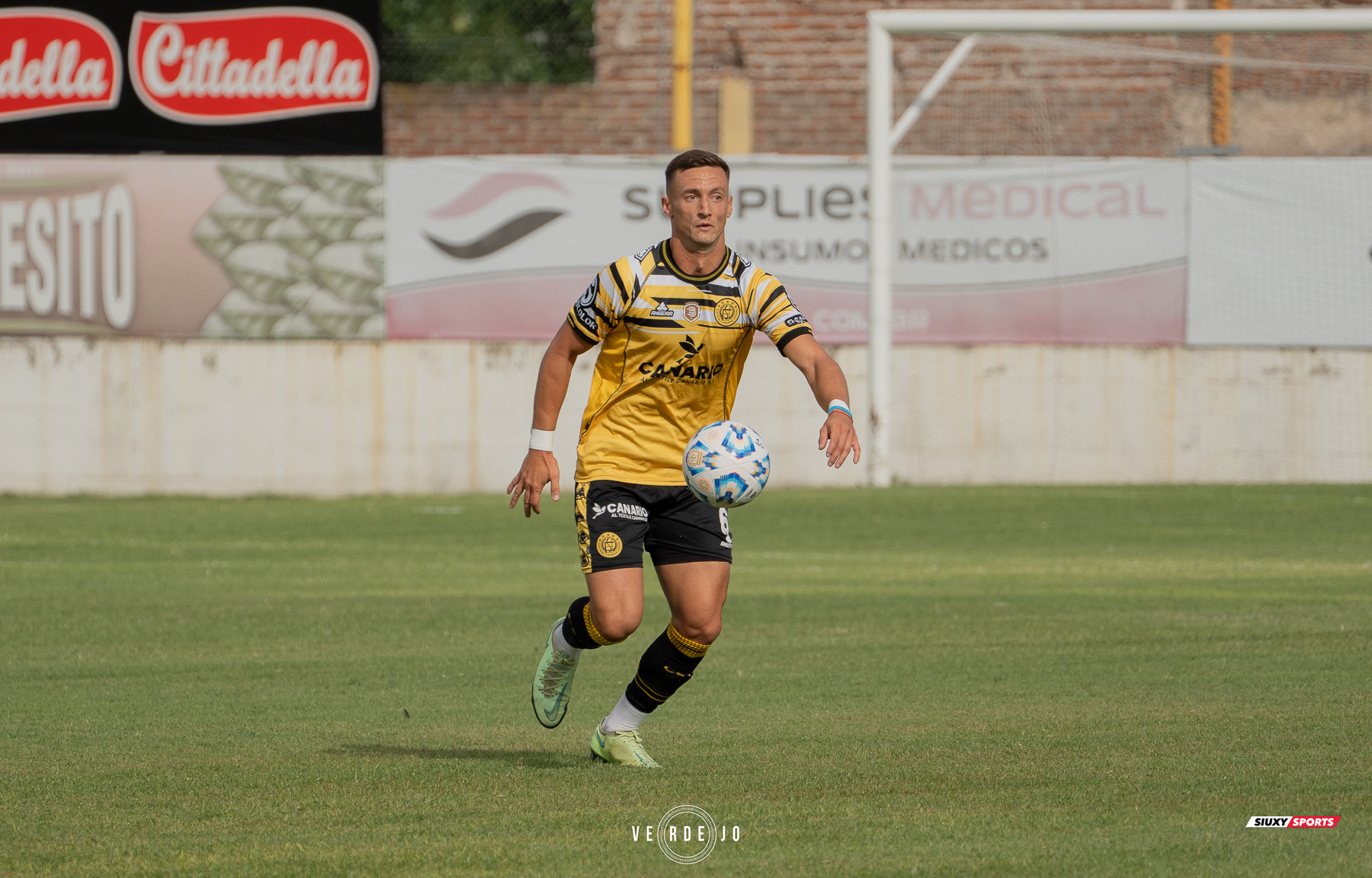  CSyD Flandria - Real Pilar FC - Soccer - AFA - 1B - Flandria (0) vs (1) Real Pilar FC (#AFA1BFLARP02) Photo by: Ignacio Verdejo | Siuxy Sports 2025-02-18