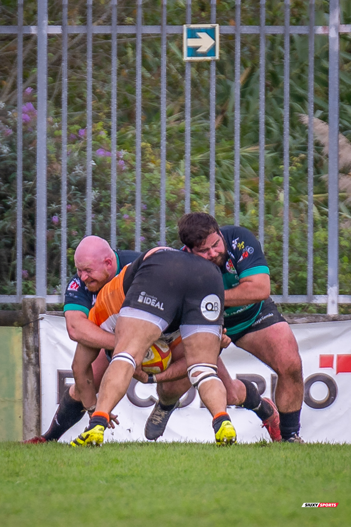 Gernika Rugby Taldea - Club de Rugby Les Abelles - Rugby - FER 2025 - Gernika RT vs Club de Rugby Les Abelles (#FER25GRTLA10) Photo by: Fredy Monfoto | Siuxy Sports 2025-10-26
