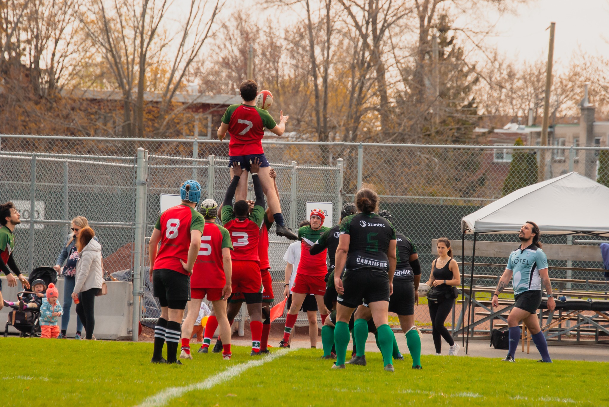  Club de rugby Nomades de Laval - Rugby Club de Montréal - Rugby - RQ 2024 - LPR2 - Nomades vs RCMXV (#RQ24LP2NOMRCX) Photo by: Coraline Brochet | Siuxy Sports 2024-05-04