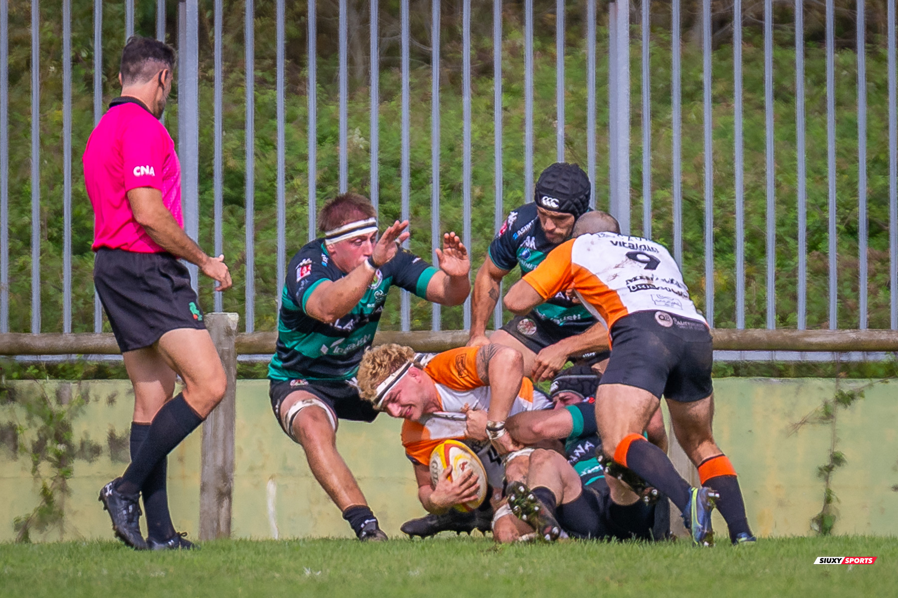  Gernika Rugby Taldea - Club de Rugby Les Abelles - Rugby - FER 2025 - Gernika RT vs Club de Rugby Les Abelles (#FER25GRTLA10) Photo by: Fredy Monfoto | Siuxy Sports 2025-10-26