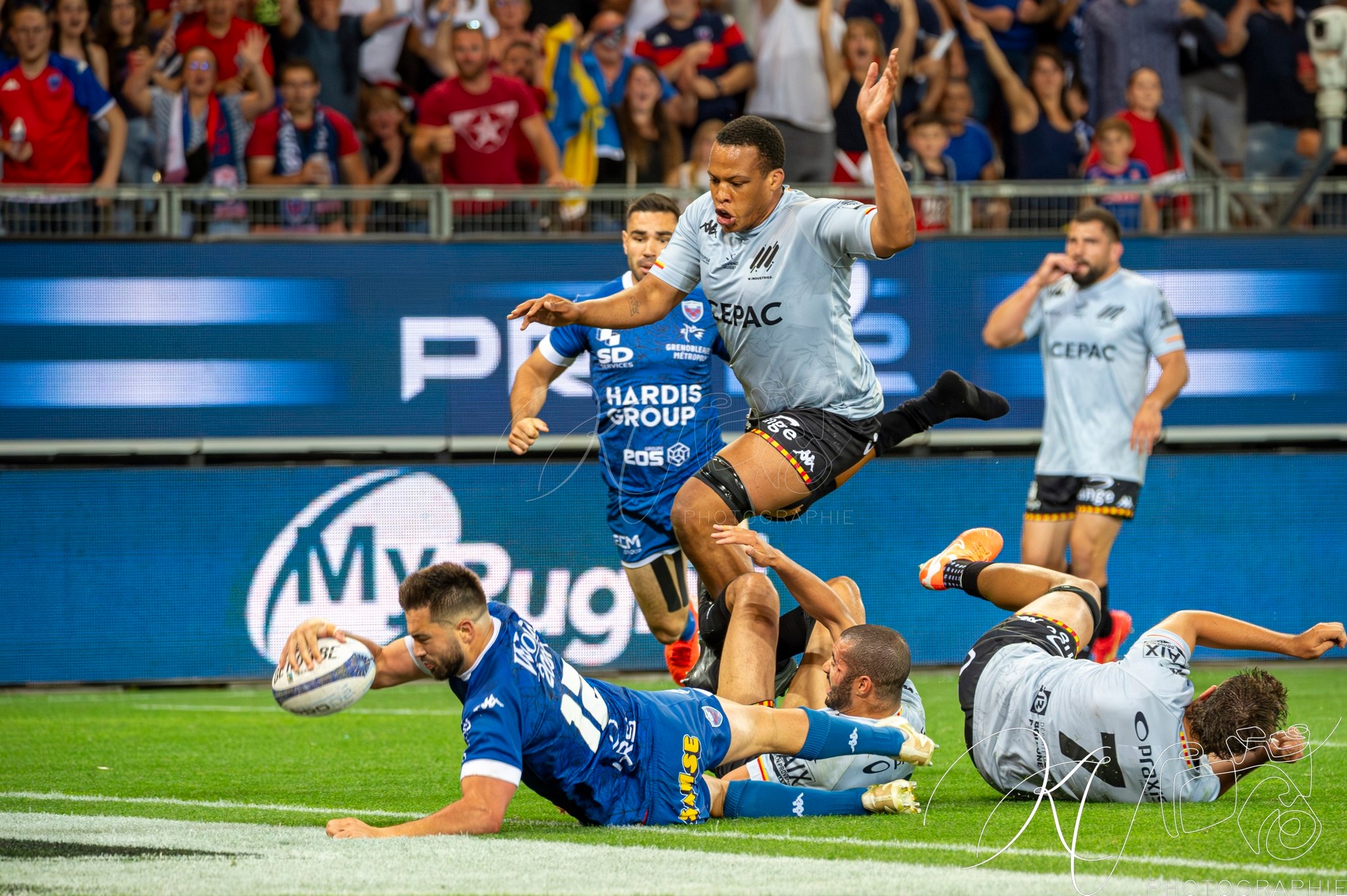  FC Grenoble Rugby - Provence - Rugby - FFR 2025 - PRO D2 -  1/2 Finale - Grenoble (38) vs (17) Provence (#PD225PD2GRPR5) Photo by: Karine Valentin | Siuxy Sports 2025-05-29