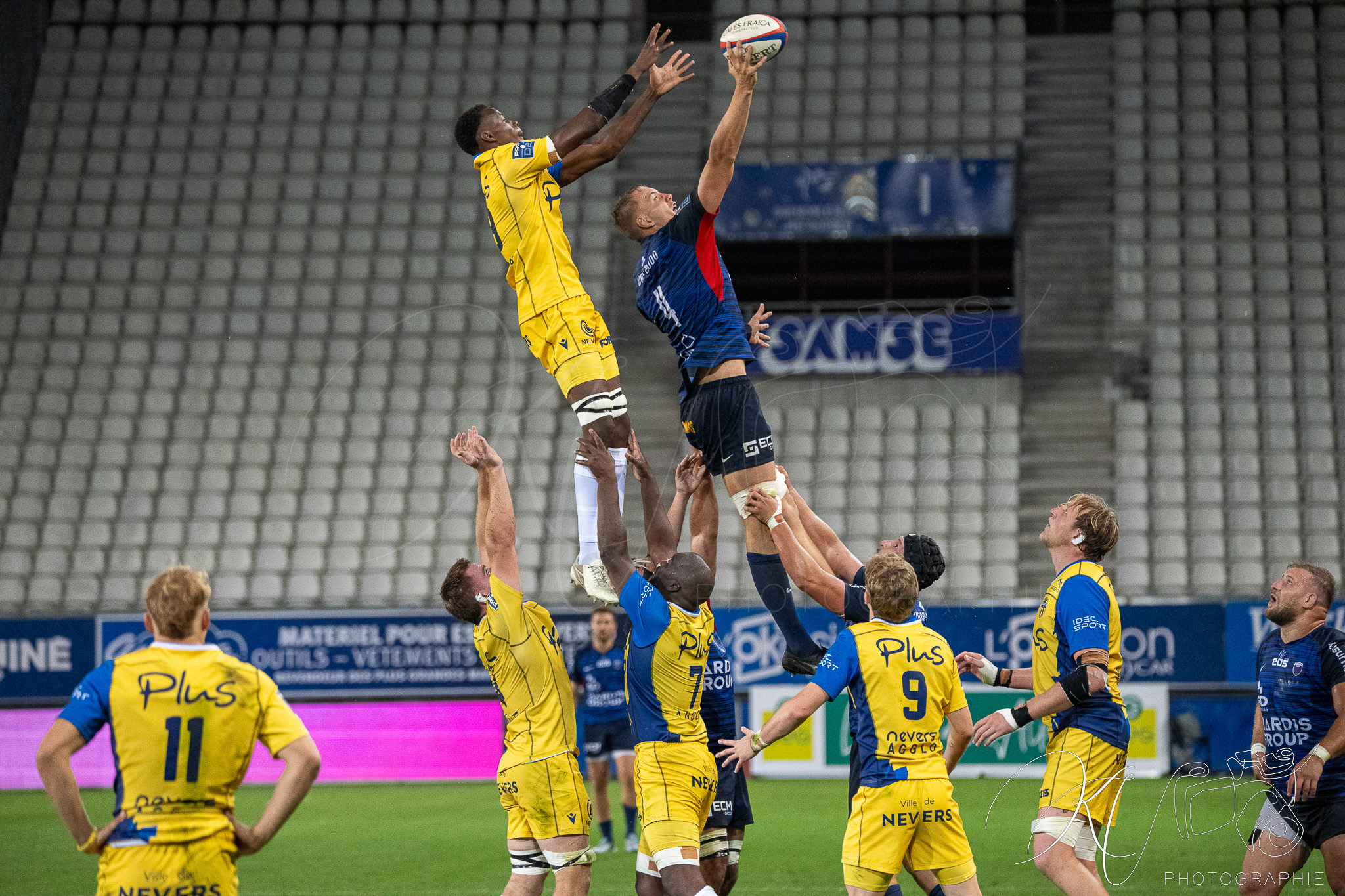  FC Grenoble Rugby - USON Nevers - Rugby - FFR 2025 - Pro D2 - Grenoble Rugby vs USON Nevers (#FFR25PD2GRUN9) Photo by: Karine Valentin | Siuxy Sports 2025-09-18