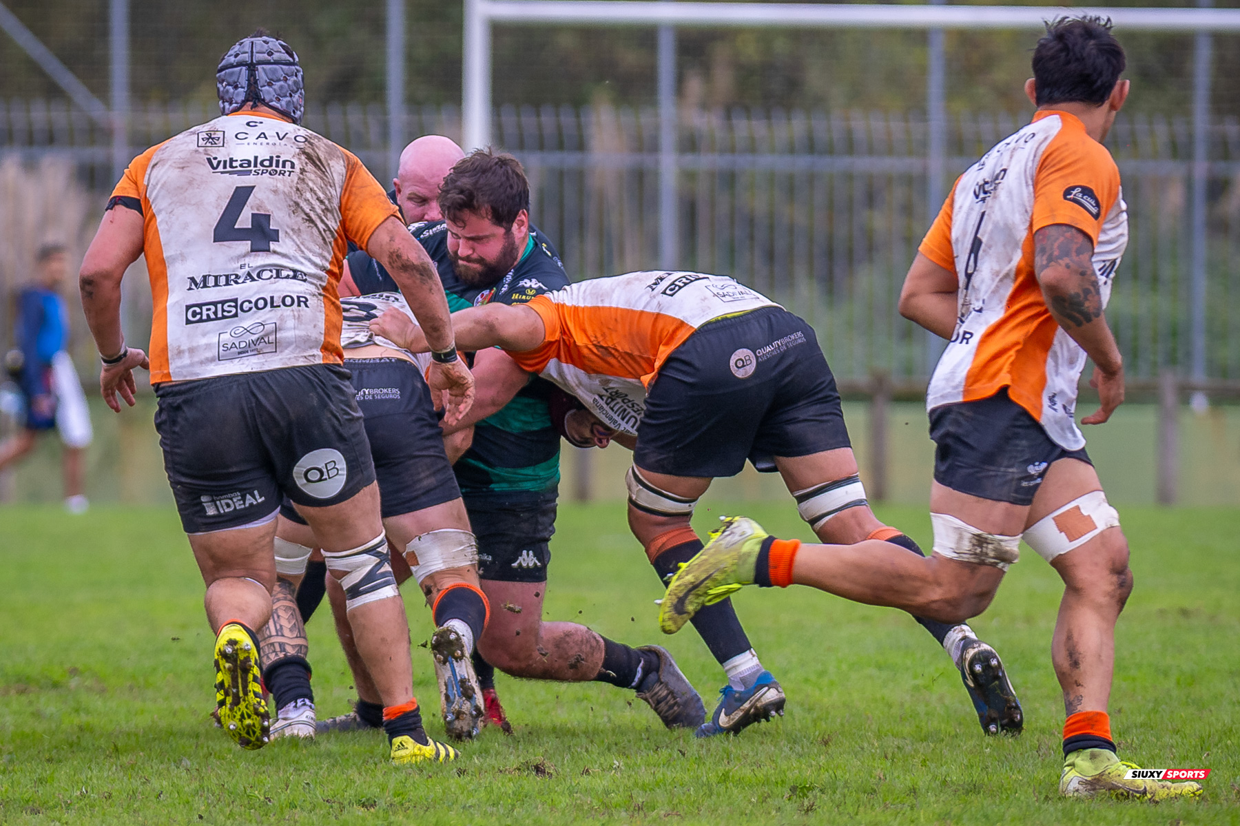  Gernika Rugby Taldea - Club de Rugby Les Abelles - Rugby - FER 2025 - Gernika RT vs Club de Rugby Les Abelles (#FER25GRTLA10) Photo by: Fredy Monfoto | Siuxy Sports 2025-10-26