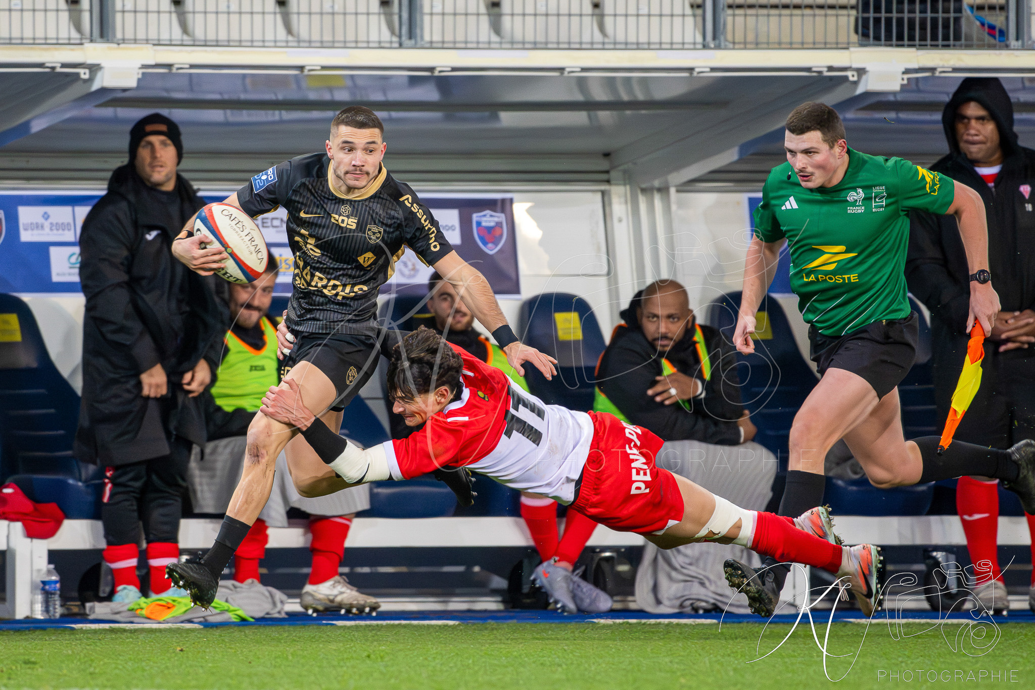  FC Grenoble Rugby - Biarritz - Rugby - FFR 2025 - PRO D2 - FC Grenoble Rugby vs Biarritz (#FFR25PD2GB11) Photo by: Karine Valentin | Siuxy Sports 2025-11-28
