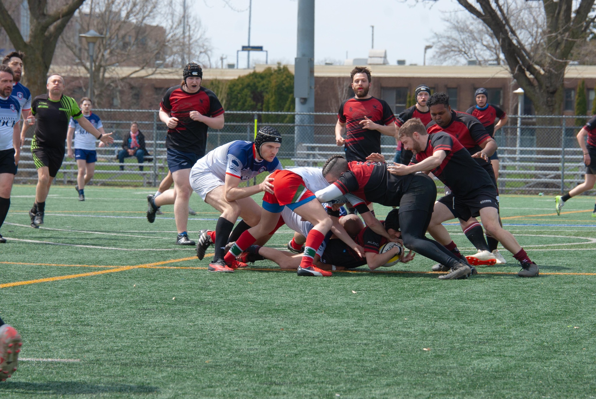  Rugby Club de Montréal - Westmount Rugby Club - Rugby - RQ 2024 - LPR2 - RCMXV vs Westmount 2 (#RQ24LP2RCMXW4) Photo by: Coraline Brochet | Siuxy Sports 2024-04-27