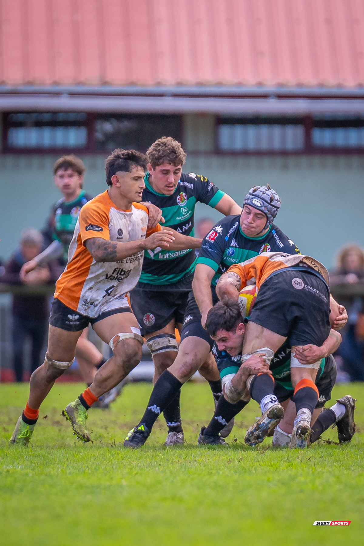  Gernika Rugby Taldea - Club de Rugby Les Abelles - Rugby - FER 2025 - Gernika RT vs Club de Rugby Les Abelles (#FER25GRTLA10) Photo by: Fredy Monfoto | Siuxy Sports 2025-10-26