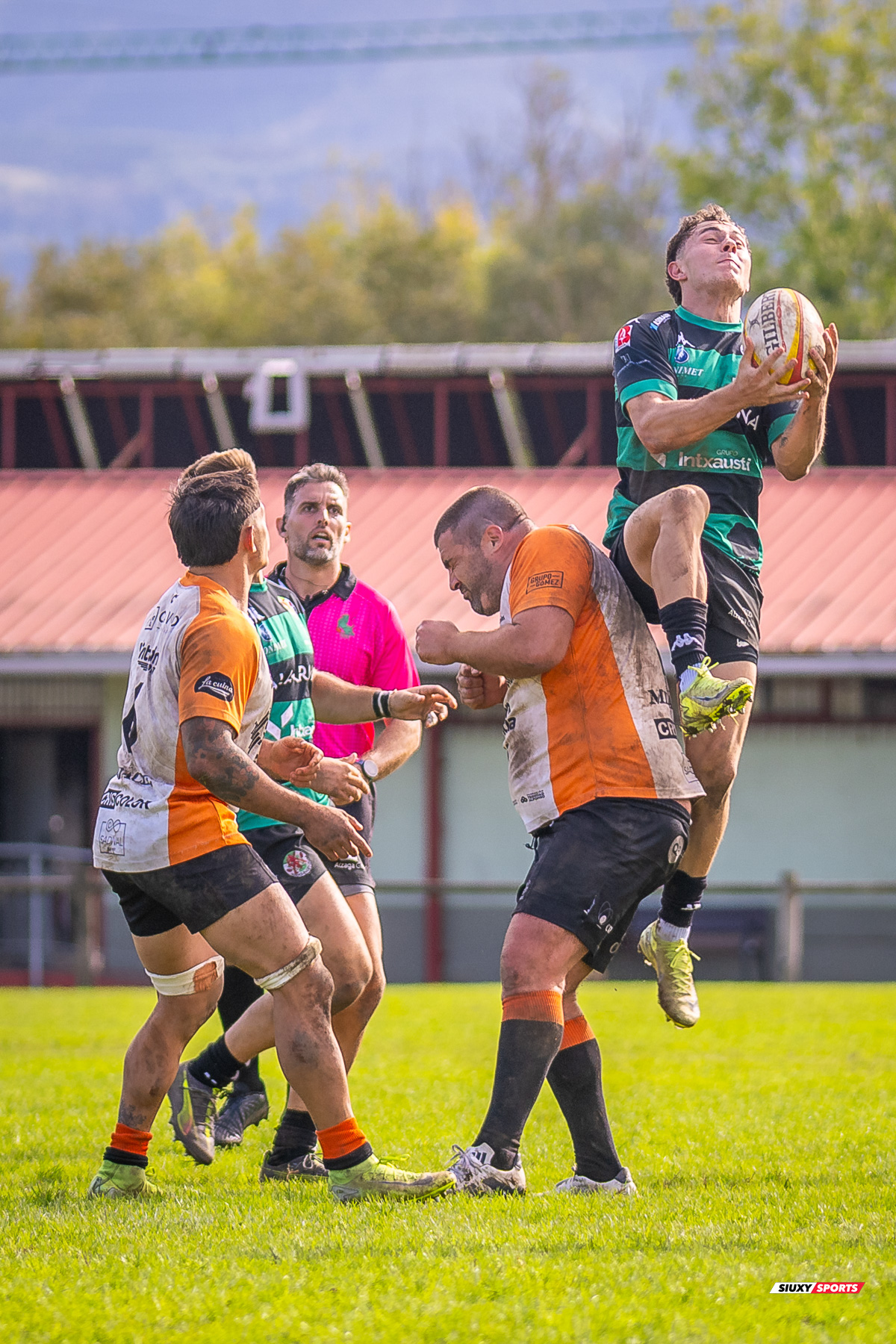  Gernika Rugby Taldea - Club de Rugby Les Abelles - Rugby - FER 2025 - Gernika RT vs Club de Rugby Les Abelles (#FER25GRTLA10) Photo by: Fredy Monfoto | Siuxy Sports 2025-10-26