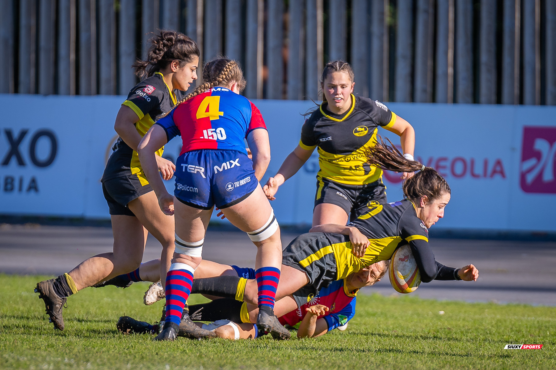  Getxo Artea Rugby Taldea - Futbol Club Barcelona Rugby - Rugby - FER 2025 - LIGA IBERDROLA - GETXO NESKAK (33) vs (12) AVFCBR FEM (#FER25LIGNBR01) Photo by: Fredy Monfoto | Siuxy Sports 2025-01-19