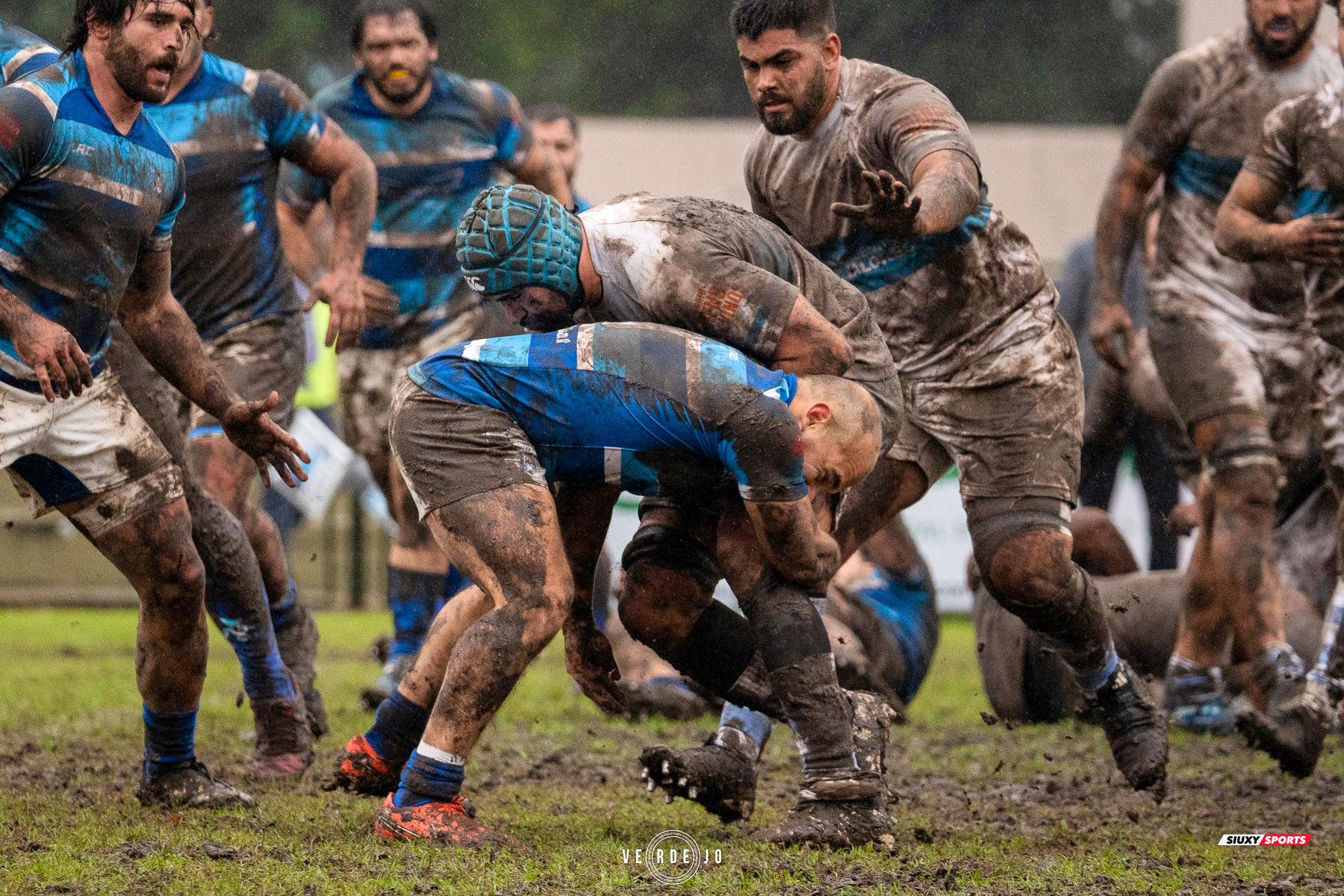  Club de Gimnasia y Esgrima - Luján Rugby Club - Rugby - URBA 2025 - 1ra B Sup - GEBA (74) vs (0) Lujan RC (#URBA251BSGEL6) Photo by: Ignacio Verdejo | Siuxy Sports 2025-06-14