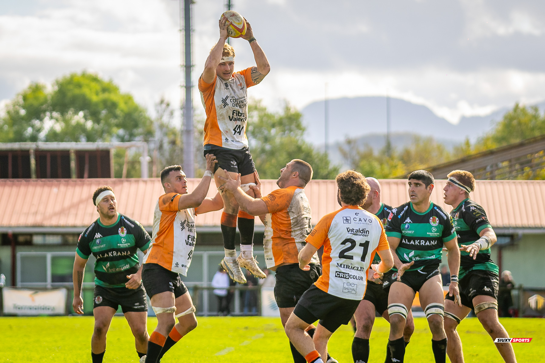  Gernika Rugby Taldea - Club de Rugby Les Abelles - Rugby - FER 2025 - Gernika RT vs Club de Rugby Les Abelles (#FER25GRTLA10) Photo by: Fredy Monfoto | Siuxy Sports 2025-10-26