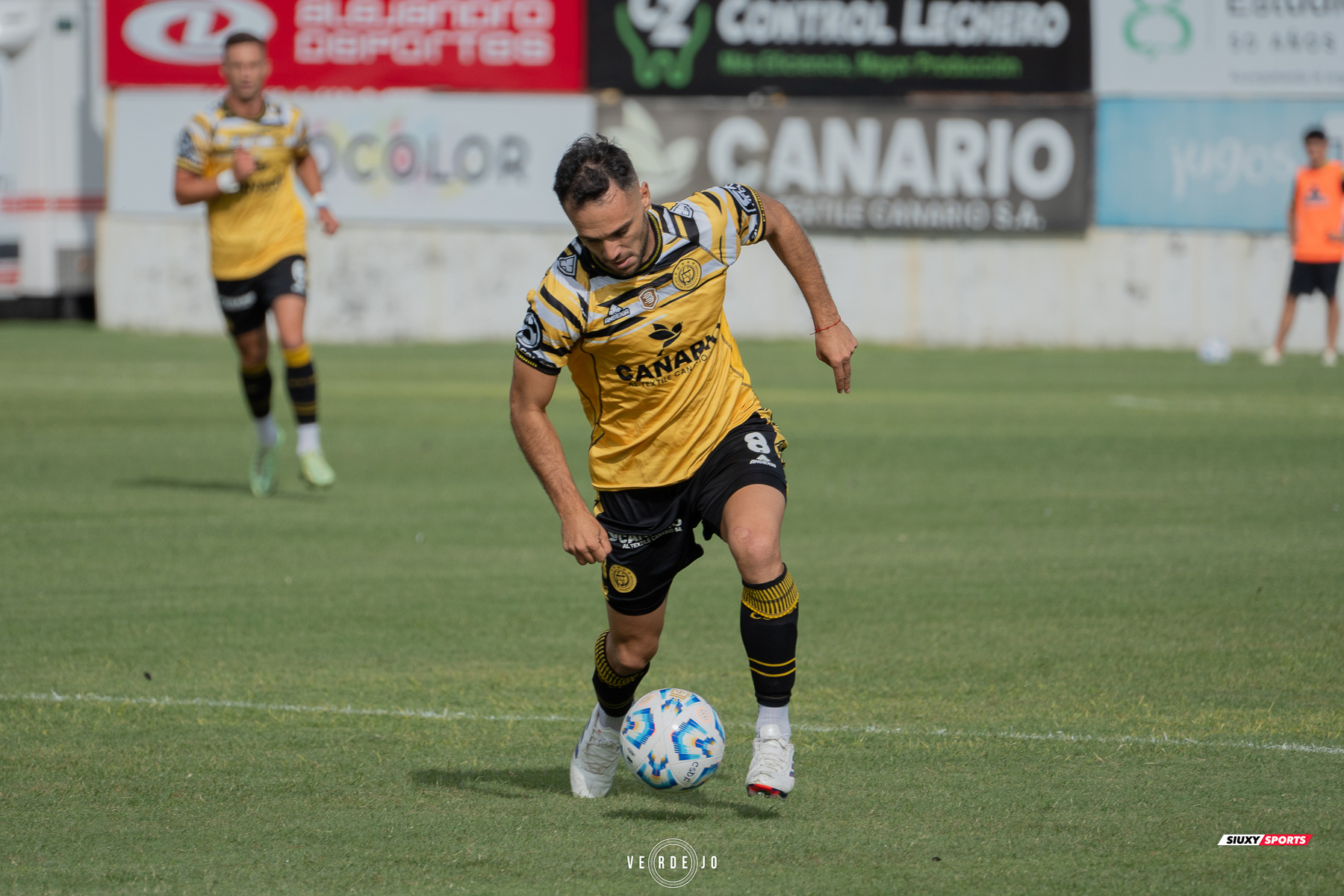  CSyD Flandria - Real Pilar FC - Soccer - AFA - 1B - Flandria (0) vs (1) Real Pilar FC (#AFA1BFLARP02) Photo by: Ignacio Verdejo | Siuxy Sports 2025-02-18