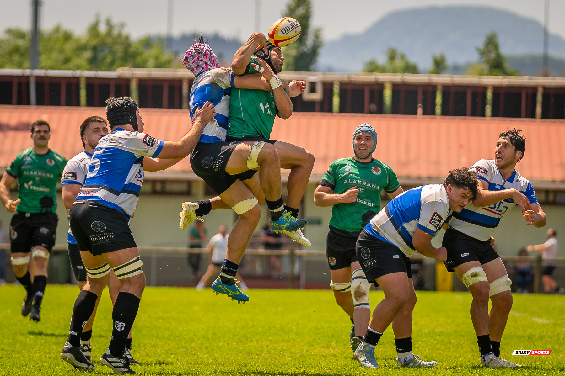  Gernika Rugby Taldea - Club de Rugby Sant Cugat - Rugby - FER 2025 - Sémi Final Ascenso - Gernika (24) vs (11) Sant Cugat (#FER25SFAGRTCRSC) Photo by: Fredy Monfoto | Siuxy Sports 2025-05-18