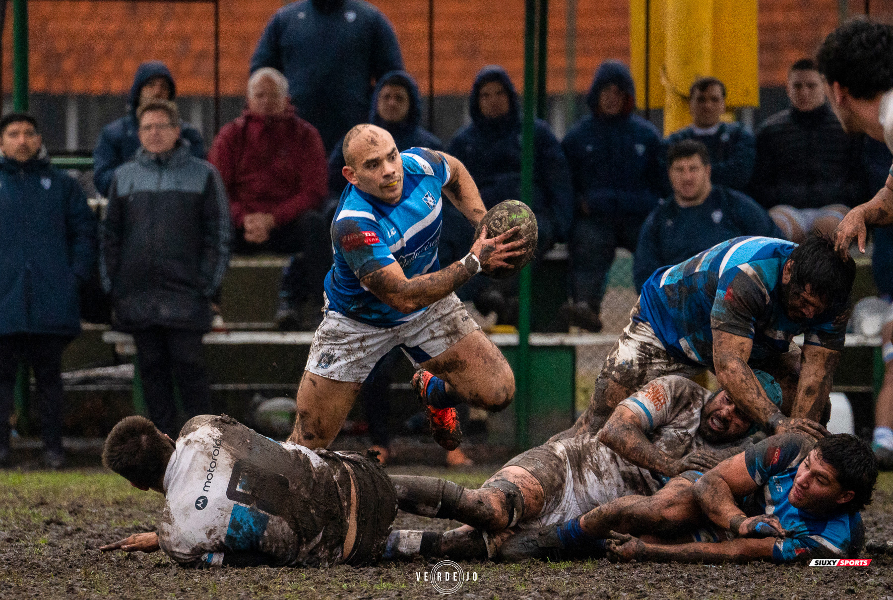  Club de Gimnasia y Esgrima - Luján Rugby Club - Rugby - URBA 2025 - 1ra B Sup - GEBA (74) vs (0) Lujan RC (#URBA251BSGEL6) Photo by: Ignacio Verdejo | Siuxy Sports 2025-06-14