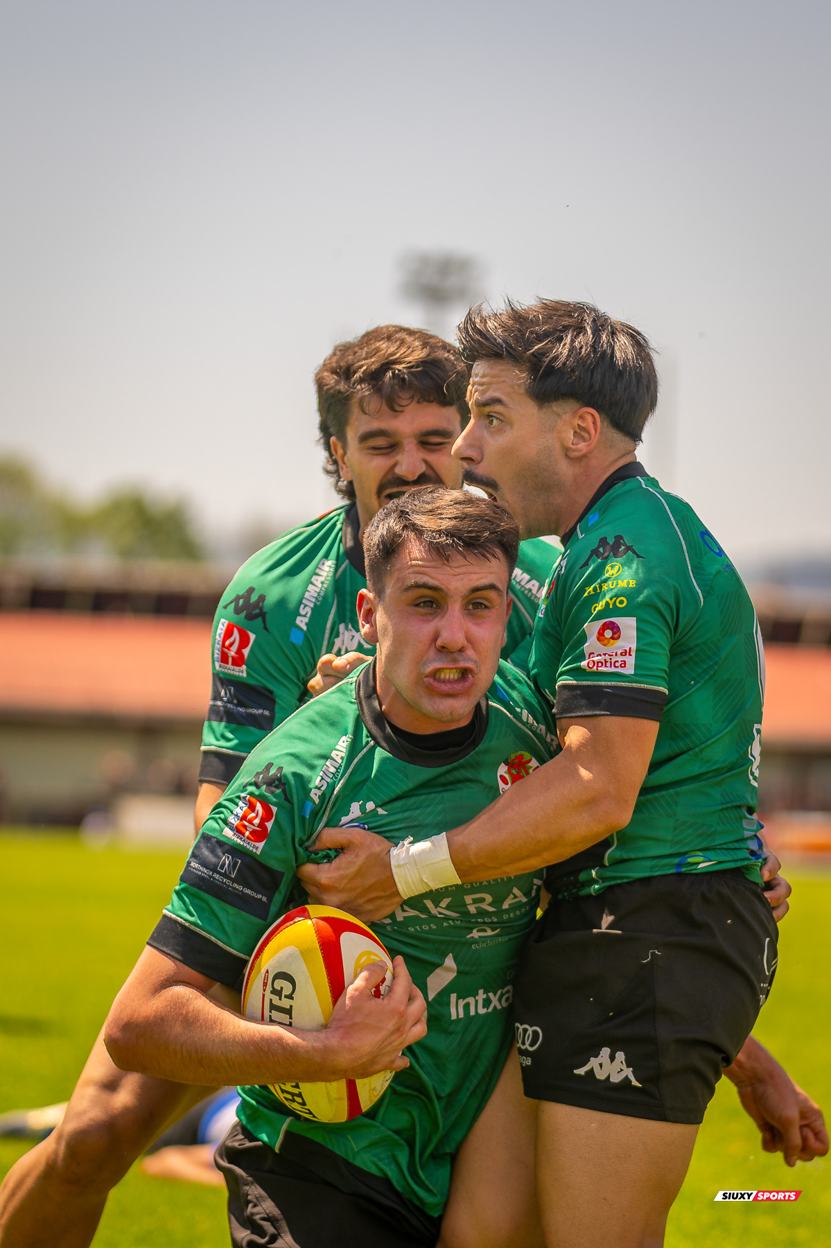  Gernika Rugby Taldea - Club de Rugby Sant Cugat - Rugby - FER 2025 - Sémi Final Ascenso - Gernika (24) vs (11) Sant Cugat (#FER25SFAGRTCRSC) Photo by: Fredy Monfoto | Siuxy Sports 2025-05-18