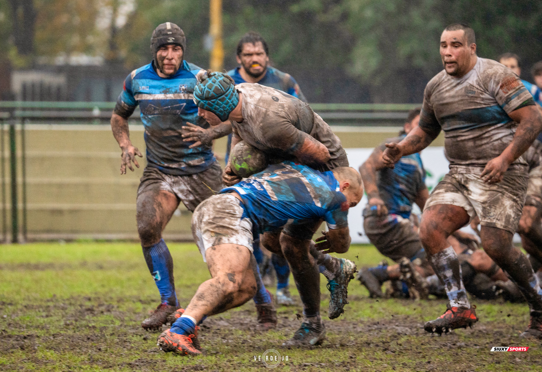  Club de Gimnasia y Esgrima - Luján Rugby Club - Rugby - URBA 2025 - 1ra B Sup - GEBA (74) vs (0) Lujan RC (#URBA251BSGEL6) Photo by: Ignacio Verdejo | Siuxy Sports 2025-06-14