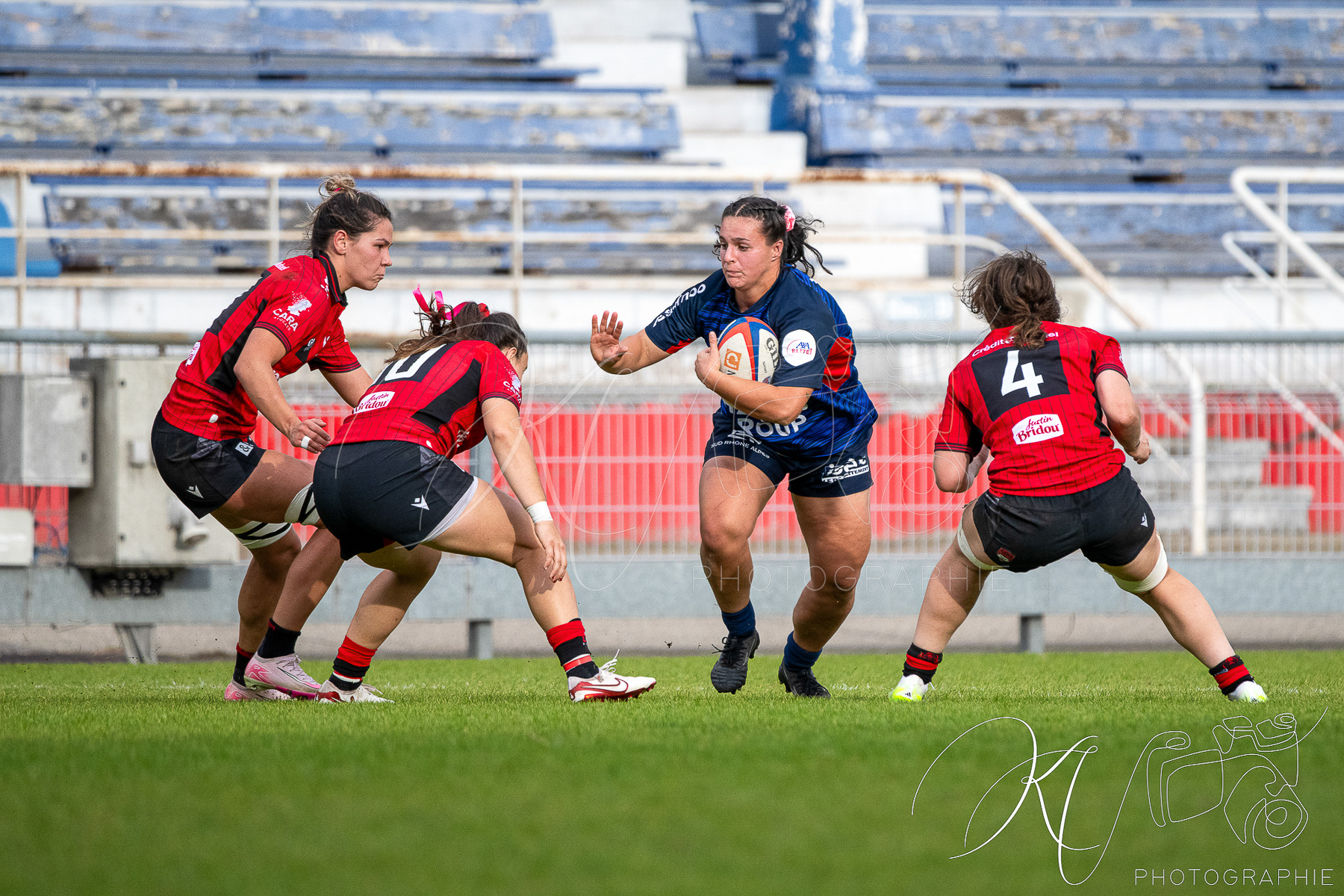  FC Grenoble Rugby - Lyon Olympique Universitaire - Rugby - FFR 2025 - Elite 1 F - Amazones FCG vs Lyon Olympique Universitaire (#FFR25E1FALOU1) Photo by: Karine Valentin | Siuxy Sports 2025-10-18
