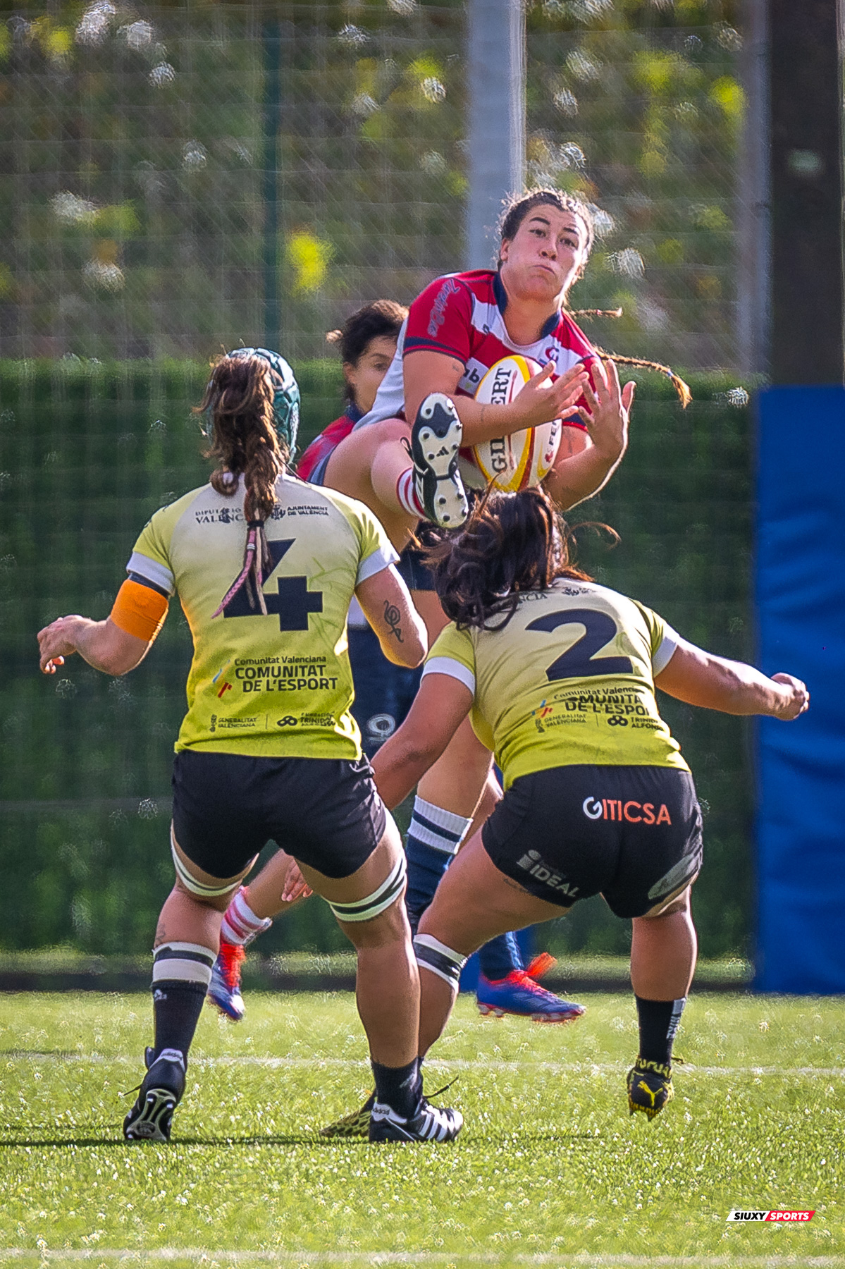  Universitario Bilbao Rugby - Rugby Turia - Rugby - FER 2025 - Liga Iberdrola B - Universitario Bilbao vs Rugby Turia (#FER25LIBBT10) Photo by: Fredy Monfoto | Siuxy Sports 2025-10-05