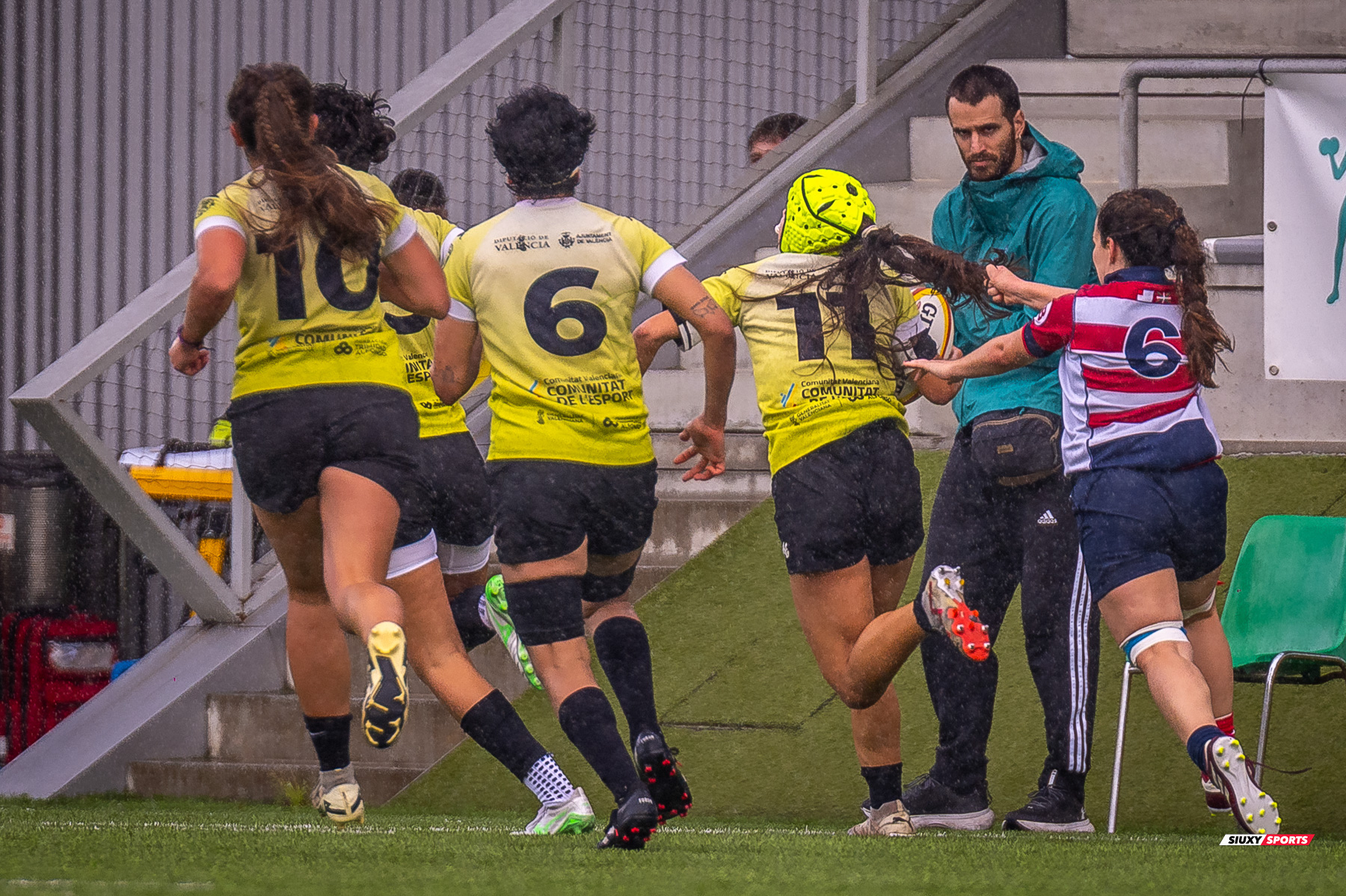  Universitario Bilbao Rugby - Rugby Turia - Rugby - FER 2025 - Liga Iberdrola B - Universitario Bilbao vs Rugby Turia (#FER25LIBBT10) Photo by: Fredy Monfoto | Siuxy Sports 2025-10-05