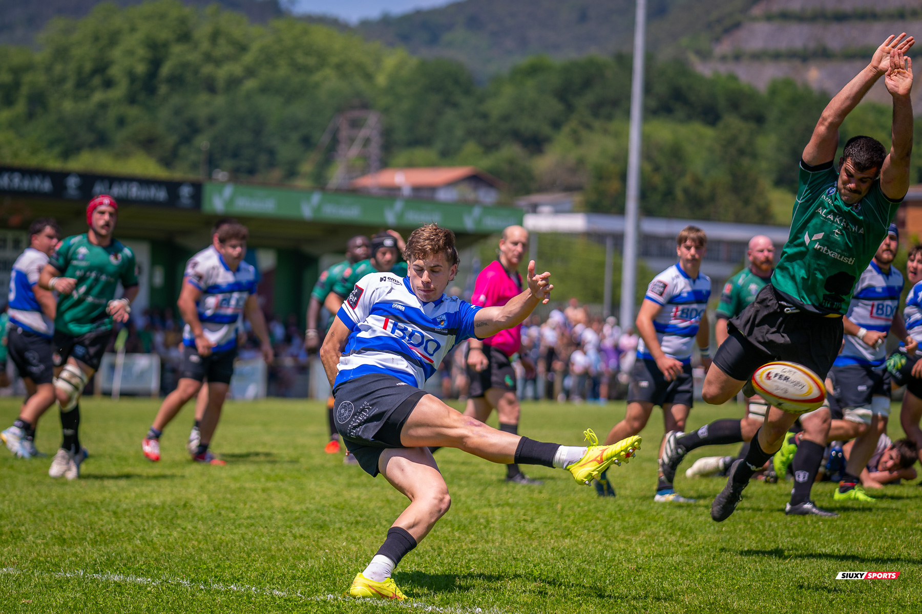  Gernika Rugby Taldea - Club de Rugby Sant Cugat - Rugby - FER 2025 - Sémi Final Ascenso - Gernika (24) vs (11) Sant Cugat (#FER25SFAGRTCRSC) Photo by: Fredy Monfoto | Siuxy Sports 2025-05-18