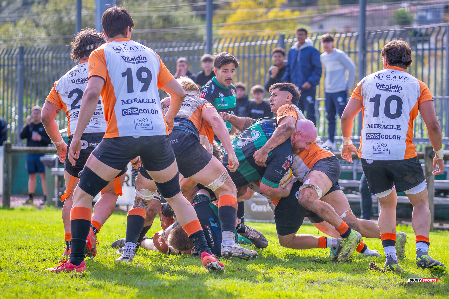  Gernika Rugby Taldea - Club de Rugby Les Abelles - Rugby - FER 2025 - Gernika RT vs Club de Rugby Les Abelles (#FER25GRTLA10) Photo by: Fredy Monfoto | Siuxy Sports 2025-10-26