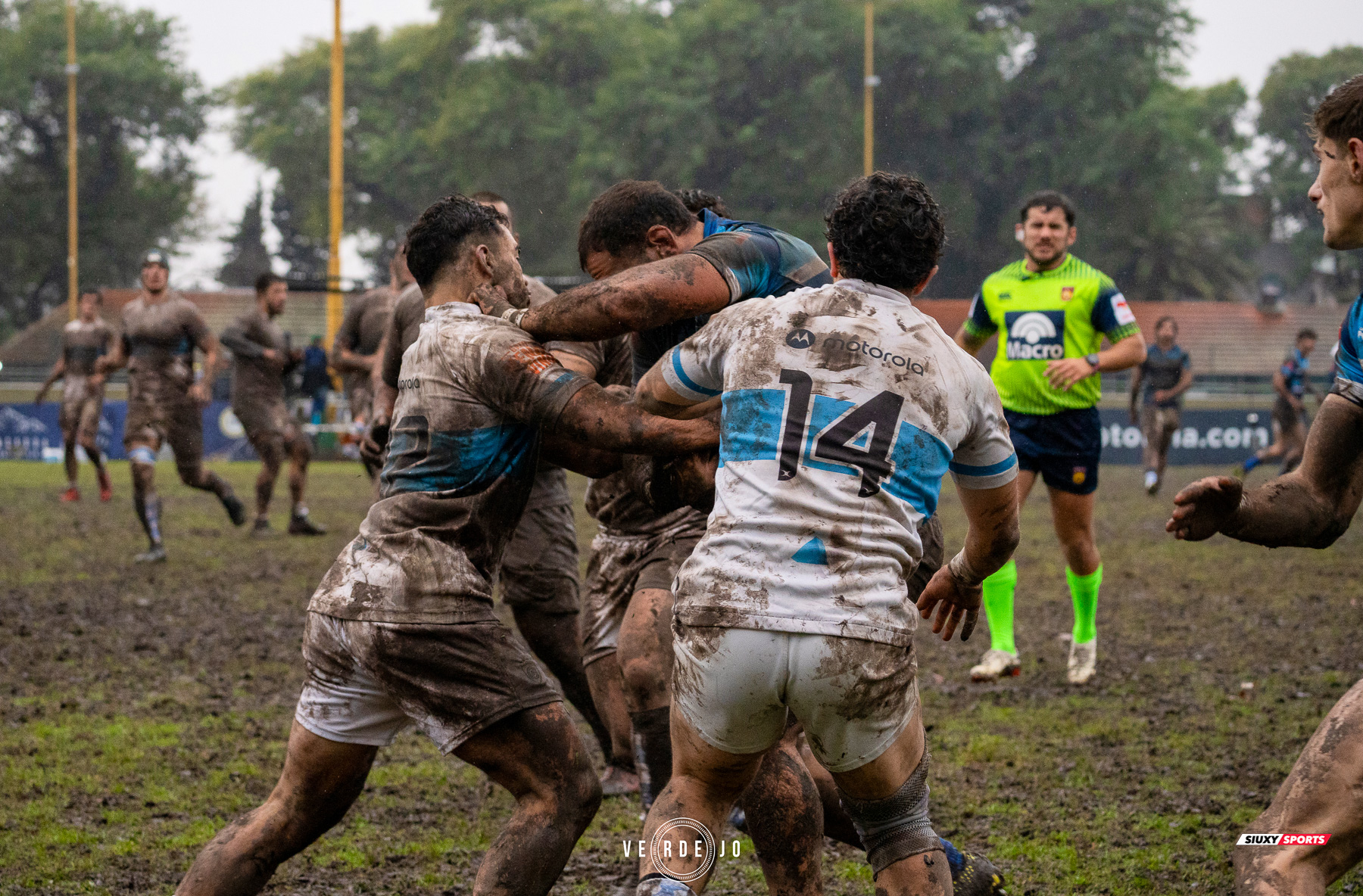  Club de Gimnasia y Esgrima - Luján Rugby Club - Rugby - URBA 2025 - 1ra B Sup - GEBA (74) vs (0) Lujan RC (#URBA251BSGEL6) Photo by: Ignacio Verdejo | Siuxy Sports 2025-06-14