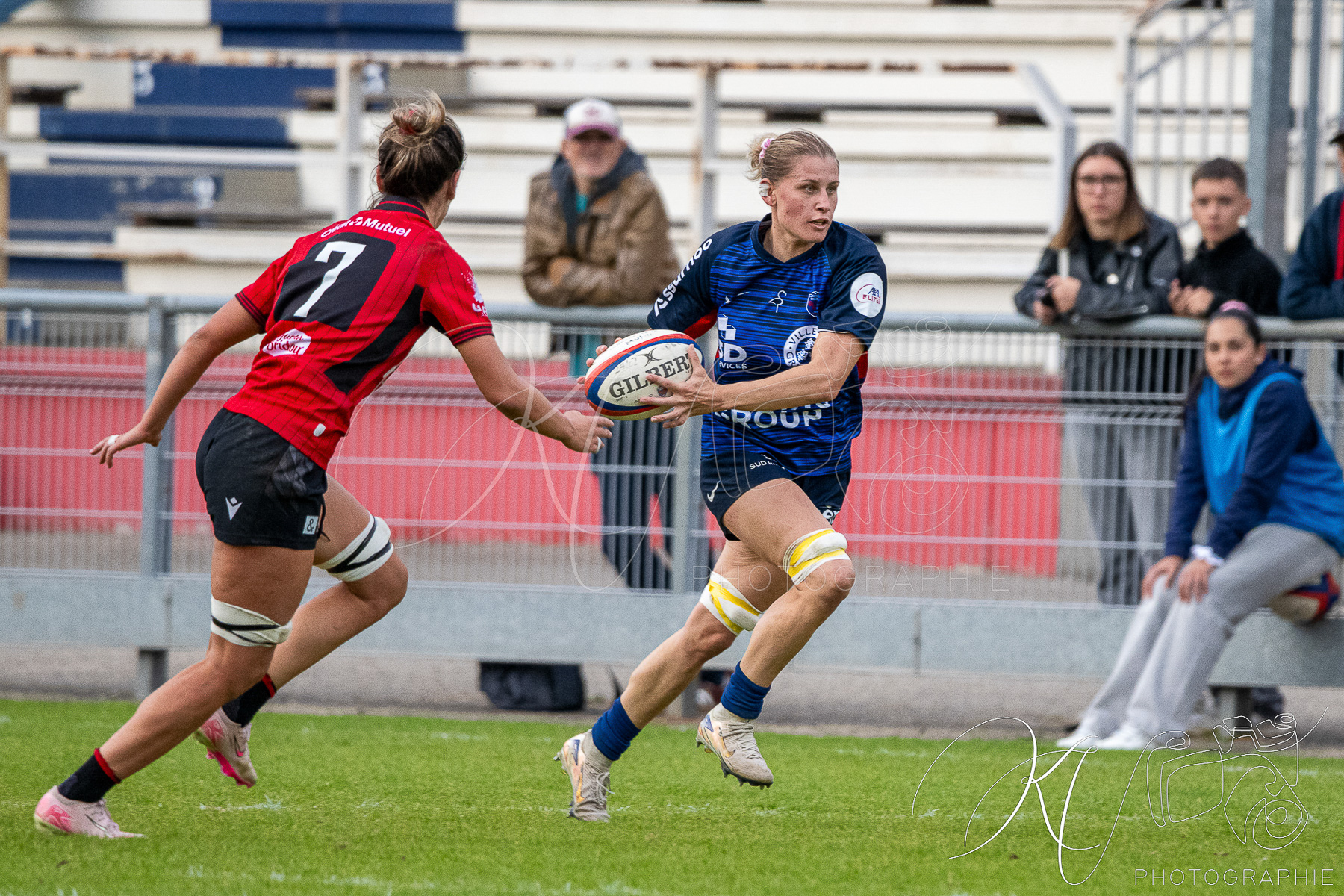  FC Grenoble Rugby - Lyon Olympique Universitaire - Rugby - FFR 2025 - Elite 1 F - Amazones FCG vs Lyon Olympique Universitaire (#FFR25E1FALOU1) Photo by: Karine Valentin | Siuxy Sports 2025-10-18