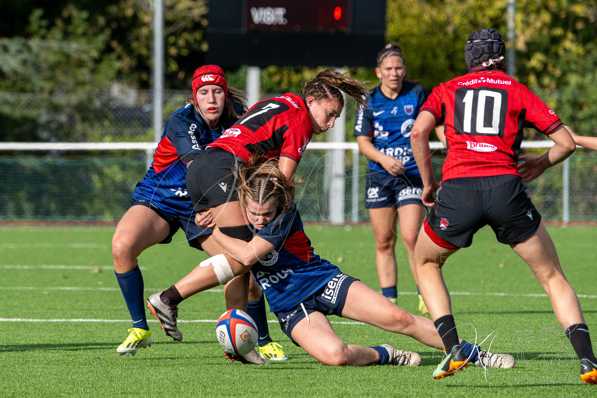  FC Grenoble Rugby - Lyon Olympique Universitaire - Rugby - FFR 2025 - Reserve Élite F - FC Grenoble vs Lyon Olympique Universitaire (#FFR25REFGL10) Photo by: Karine Valentin | Siuxy Sports 2025-10-05