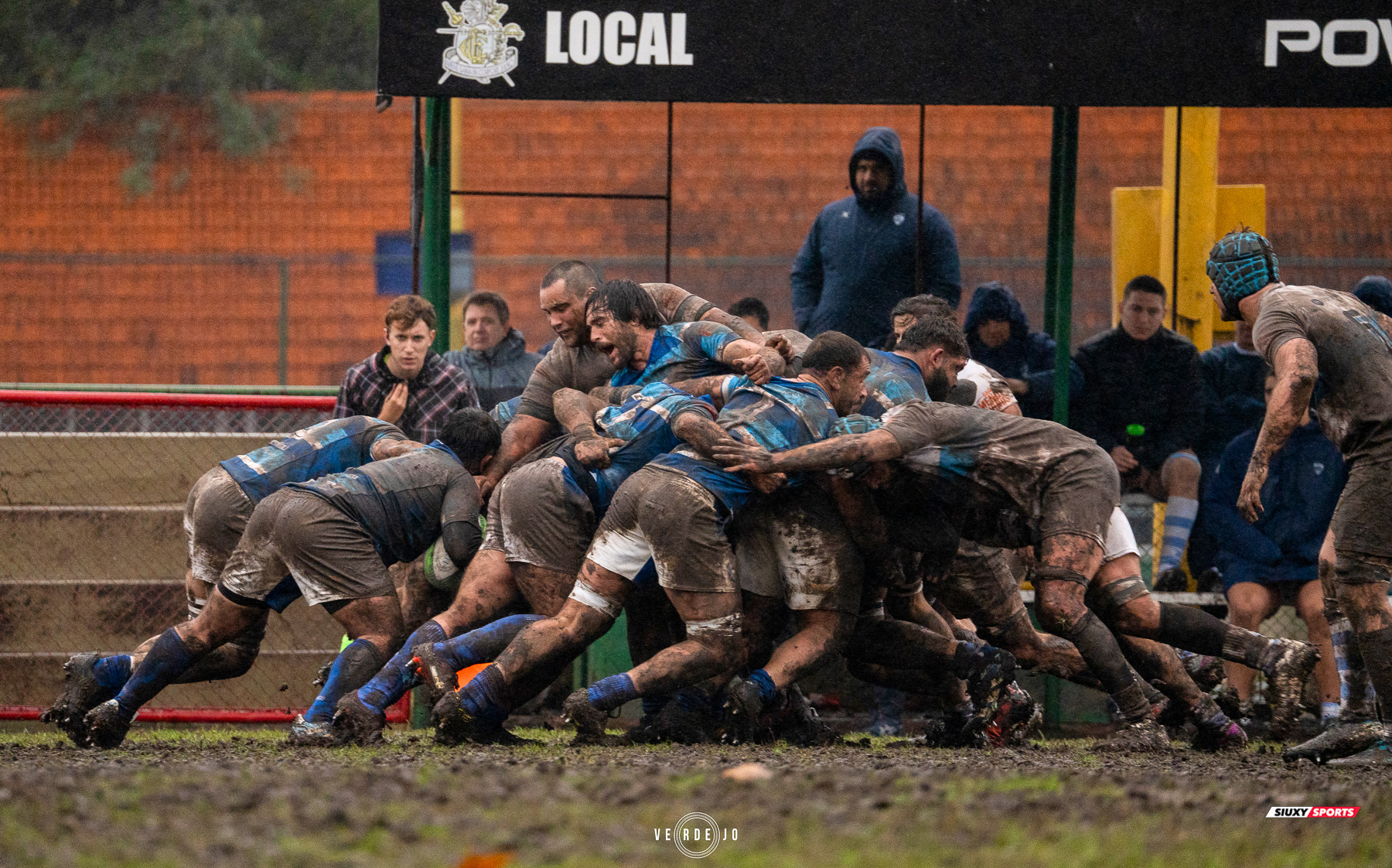  Club de Gimnasia y Esgrima - Luján Rugby Club - Rugby - URBA 2025 - 1ra B Sup - GEBA (74) vs (0) Lujan RC (#URBA251BSGEL6) Photo by: Ignacio Verdejo | Siuxy Sports 2025-06-14