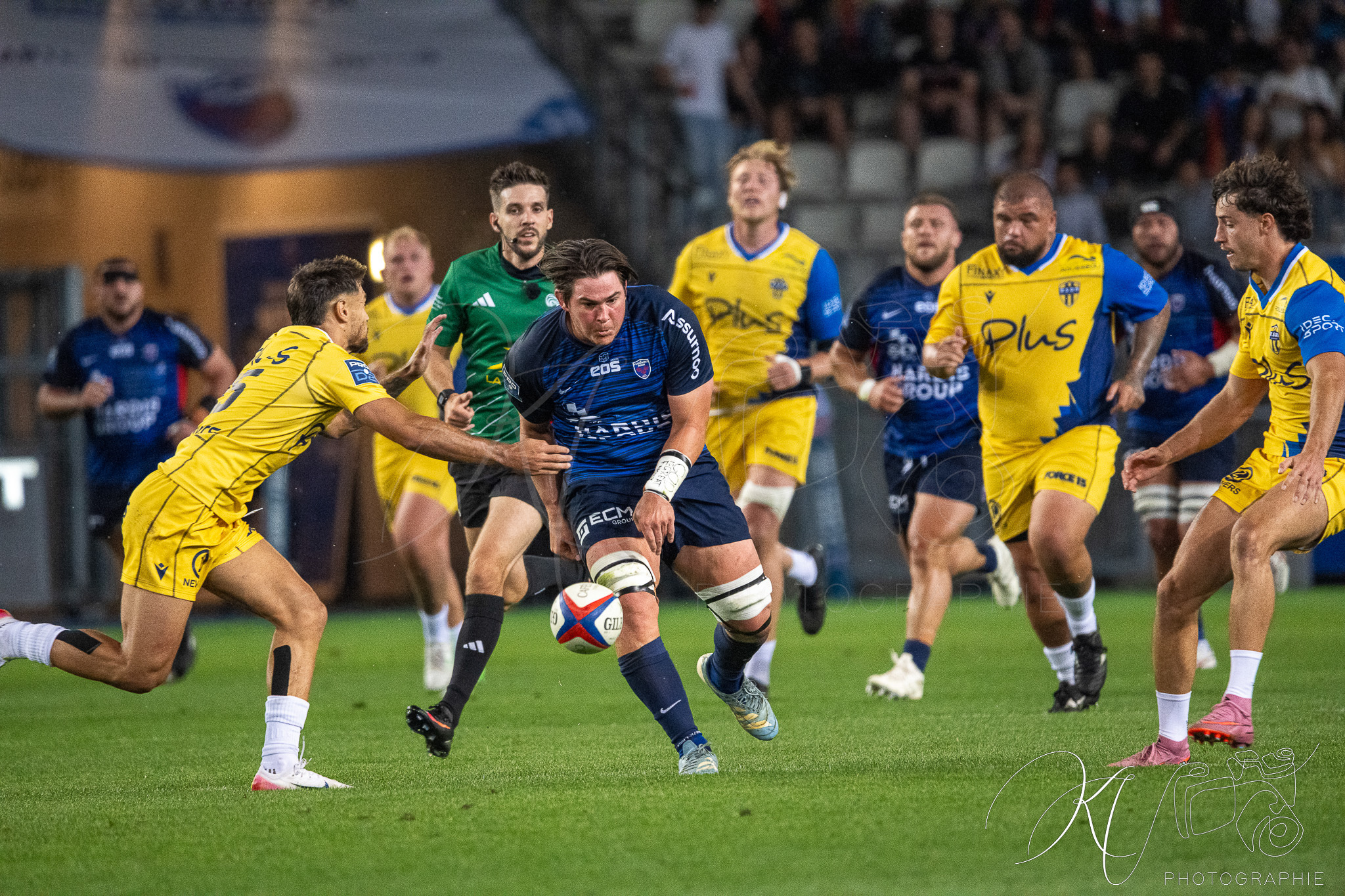  FC Grenoble Rugby - USON Nevers - Rugby - FFR 2025 - Pro D2 - Grenoble Rugby vs USON Nevers (#FFR25PD2GRUN9) Photo by: Karine Valentin | Siuxy Sports 2025-09-18