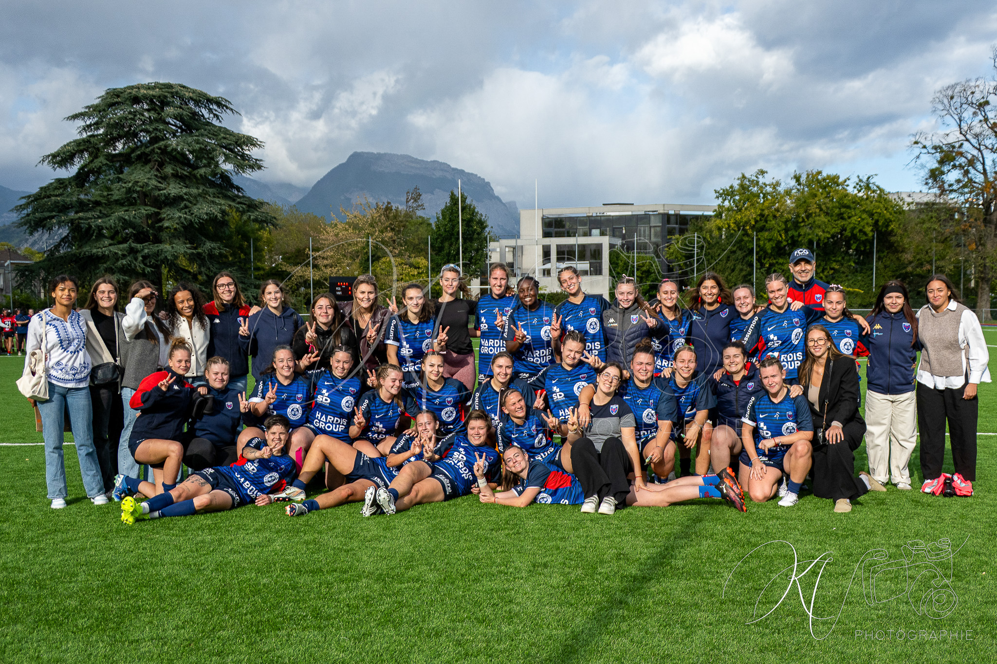  FC Grenoble Rugby - Lyon Olympique Universitaire - Rugby - FFR 2025 - Reserve Élite F - FC Grenoble vs Lyon Olympique Universitaire (#FFR25REFGL10) Photo by: Karine Valentin | Siuxy Sports 2025-10-05