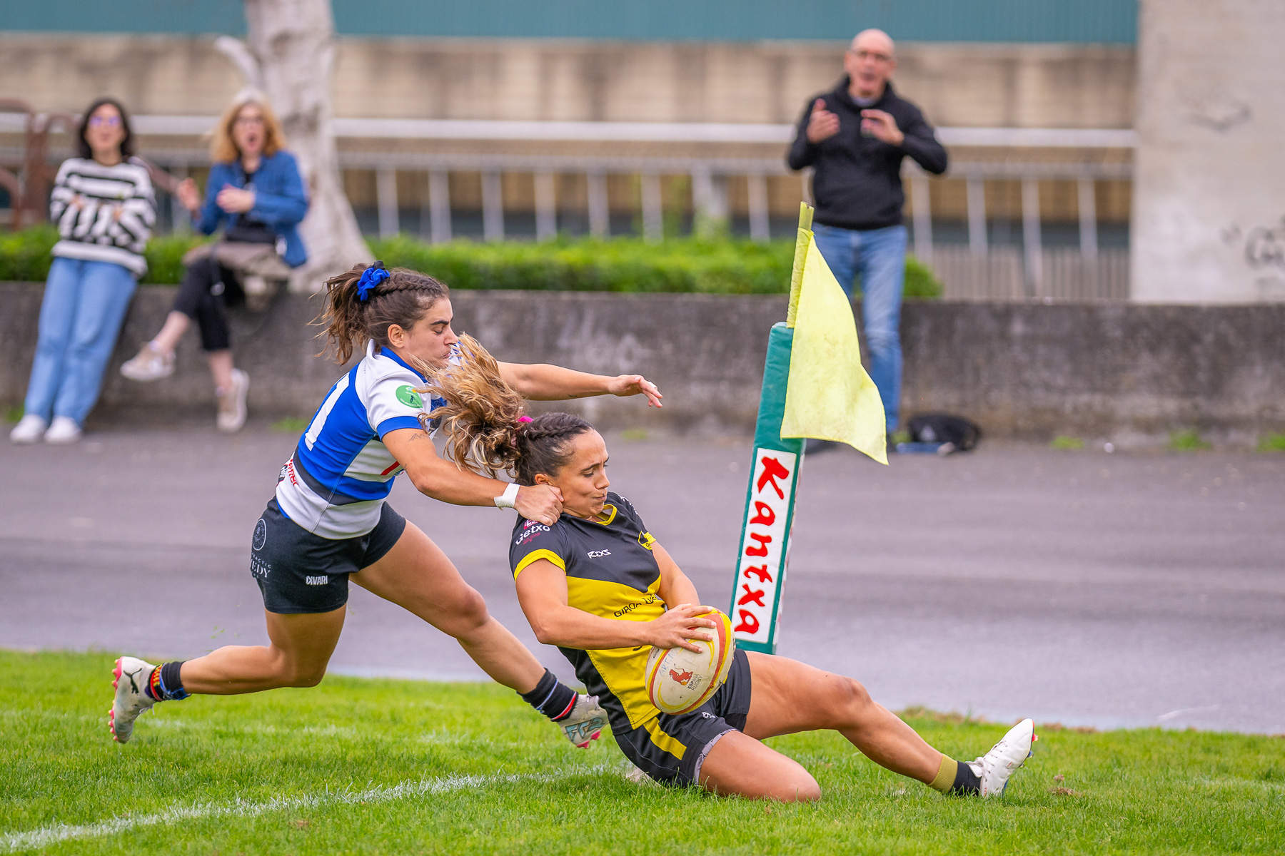  Getxo Artea Rugby Taldea - Club de Rugby Sant Cugat - Rugby - FER 2025 - Liga Iberdrola - J3 - Getxo vs Sant Cugat (#FER25LIJ3GSC1) Photo by: Fredy Monfoto | Siuxy Sports 2025-10-19