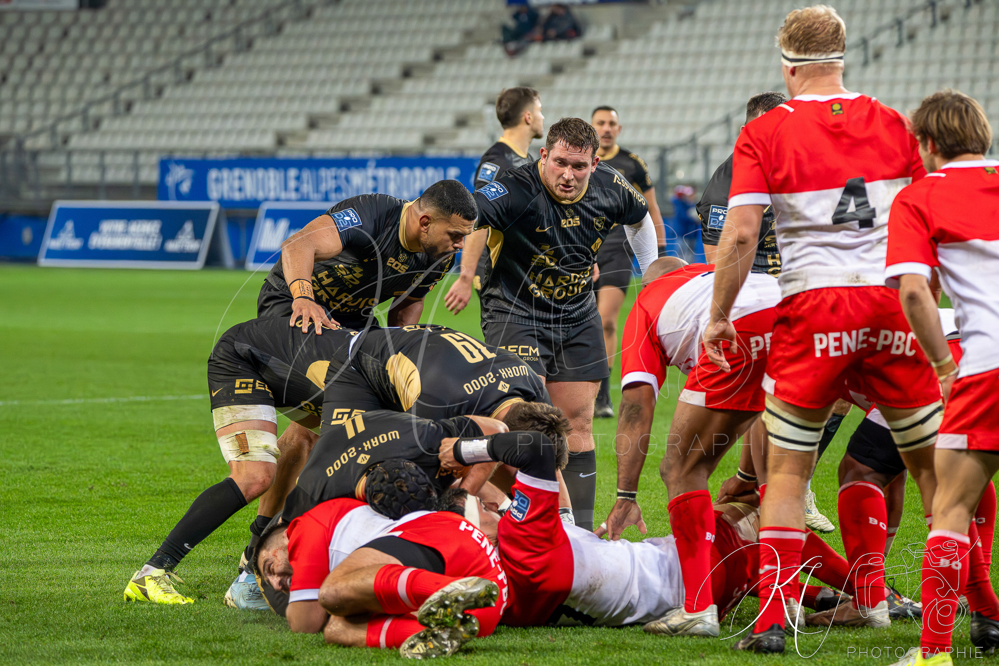  FC Grenoble Rugby - Biarritz - Rugby - FFR 2025 - PRO D2 - FC Grenoble Rugby vs Biarritz (#FFR25PD2GB11) Photo by: Karine Valentin | Siuxy Sports 2025-11-28