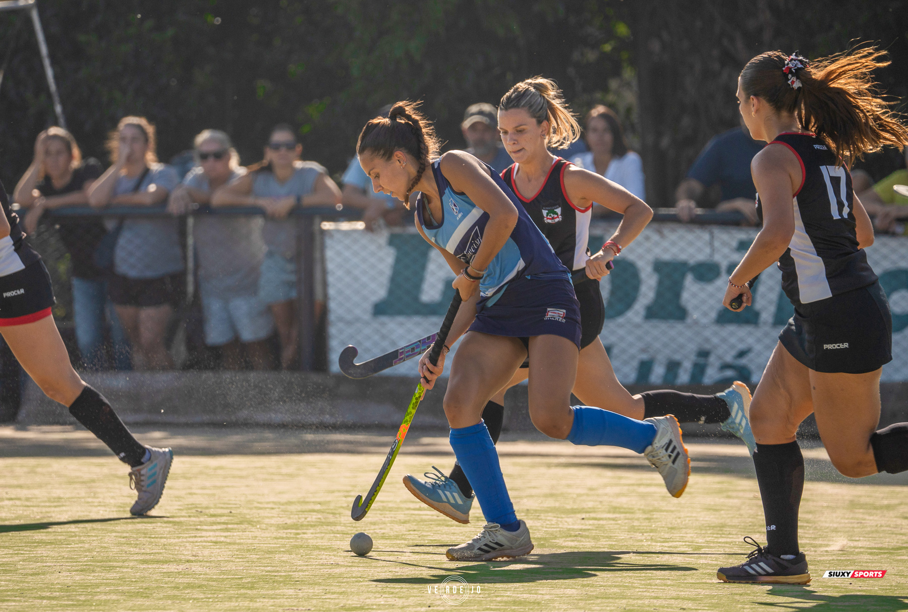  Luján Rugby Club - Club S. C. y D. Almafuerte - Field hockey - AAHCBS 2025 - Lujan vs Almafuerte Hockey (1ra, Inter, 6ta) (#AAHCBS25LA04) Photo by: Ignacio Verdejo | Siuxy Sports 2025-04-05
