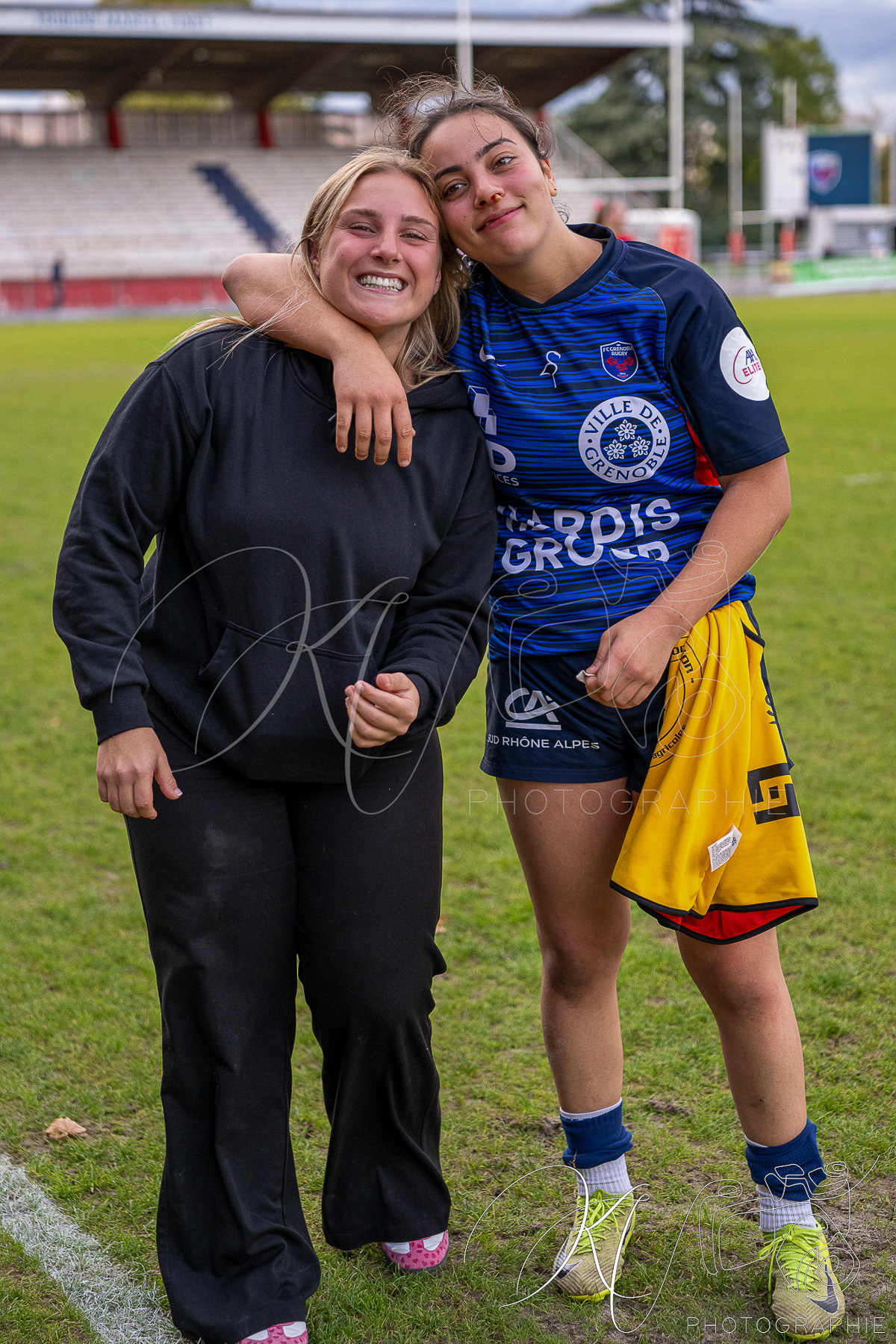  FC Grenoble Rugby - Lyon Olympique Universitaire - Rugby - FFR 2025 - Elite 1 F - Amazones FCG vs Lyon Olympique Universitaire (#FFR25E1FALOU1) Photo by: Karine Valentin | Siuxy Sports 2025-10-18
