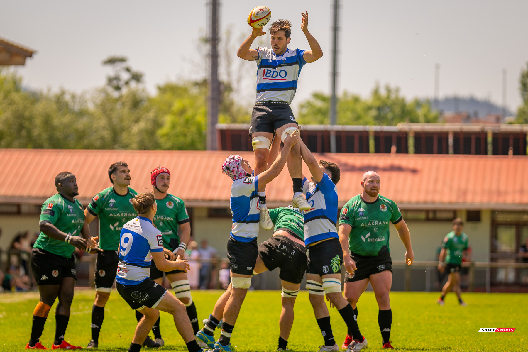  Gernika Rugby Taldea - Club de Rugby Sant Cugat - Rugby - FER 2025 - Sémi Final Ascenso - Gernika (24) vs (11) Sant Cugat (#FER25SFAGRTCRSC) Photo by: Fredy Monfoto | Siuxy Sports 2025-05-18