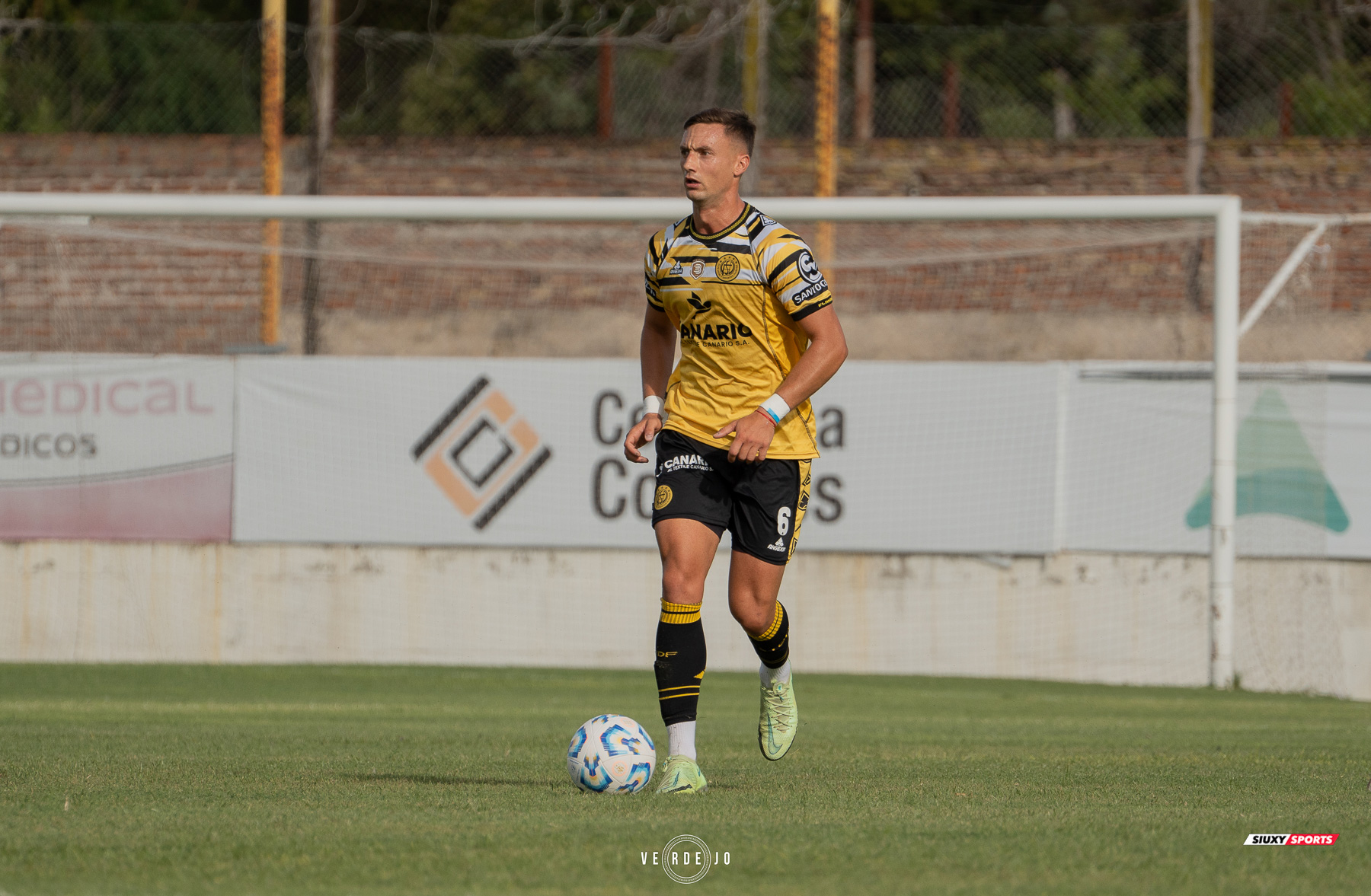  CSyD Flandria - Real Pilar FC - Soccer - AFA - 1B - Flandria (0) vs (1) Real Pilar FC (#AFA1BFLARP02) Photo by: Ignacio Verdejo | Siuxy Sports 2025-02-18