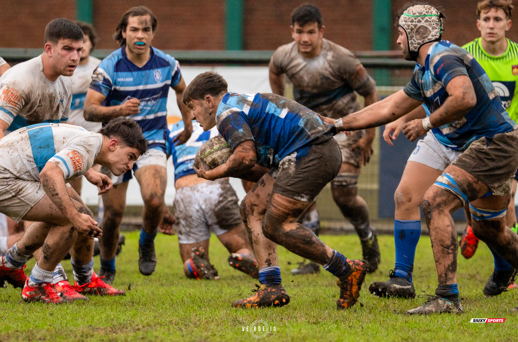  Club de Gimnasia y Esgrima - Luján Rugby Club - Rugby - URBA 2025 - 1ra B Sup - GEBA (74) vs (0) Lujan RC (#URBA251BSGEL6) Photo by: Ignacio Verdejo | Siuxy Sports 2025-06-14