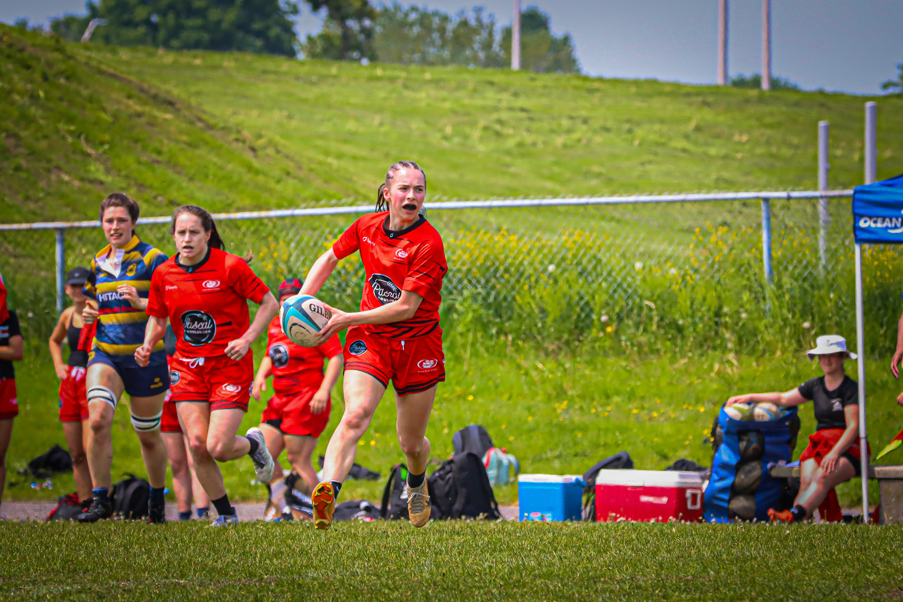  Club de Rugby de Québec - Town of Mount Royal RFC - Rugby - RQ 2025 - SL F - Club de Rugby de Québec (54) vs (12) TMR (#RQ25SLFQCTMR6) Photo by: Photo Mayarts | Siuxy Sports 2025-06-07