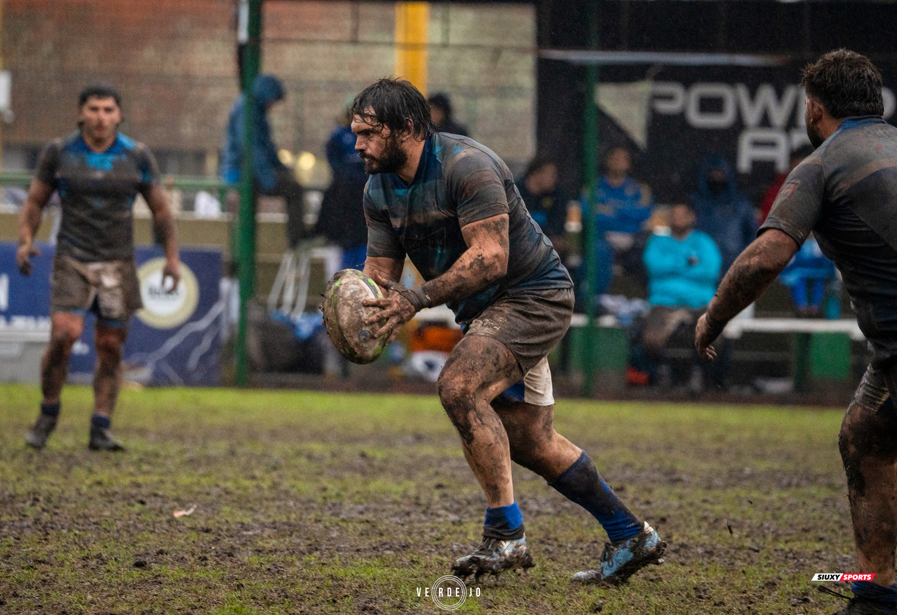  Club de Gimnasia y Esgrima - Luján Rugby Club - Rugby - URBA 2025 - 1ra B Sup - GEBA (74) vs (0) Lujan RC (#URBA251BSGEL6) Photo by: Ignacio Verdejo | Siuxy Sports 2025-06-14