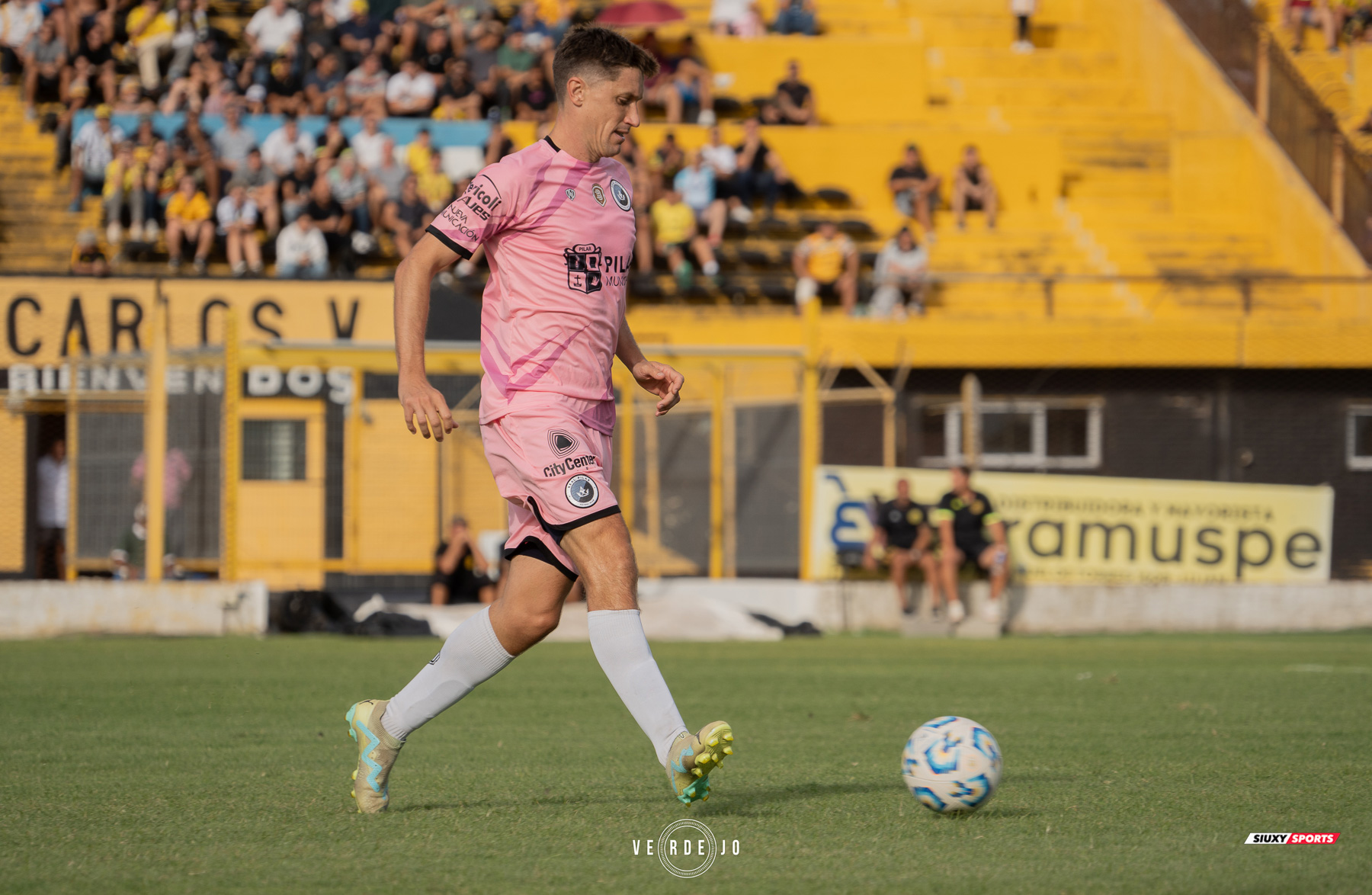  CSyD Flandria - Real Pilar FC - Soccer - AFA - 1B - Flandria (0) vs (1) Real Pilar FC (#AFA1BFLARP02) Photo by: Ignacio Verdejo | Siuxy Sports 2025-02-18