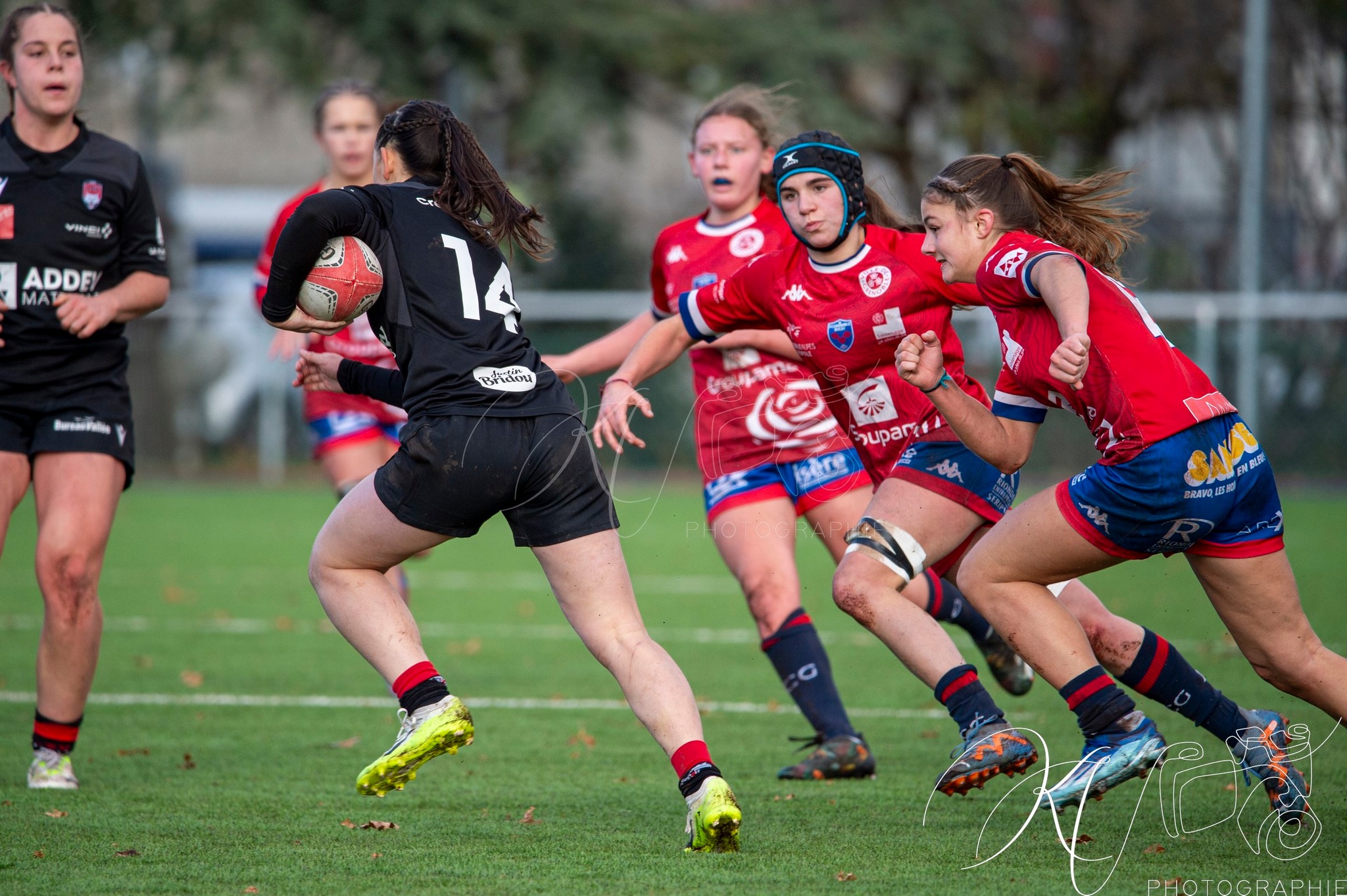  FC Grenoble Rugby - Lyon Olympique Universitaire - Rugby - FFR 2024 - U18 FEM - FC Grenoble Amazones vs LOU (#FFR24U18FFCGLOU01) Photo by: Karine Valentin | Siuxy Sports 2024-12-14