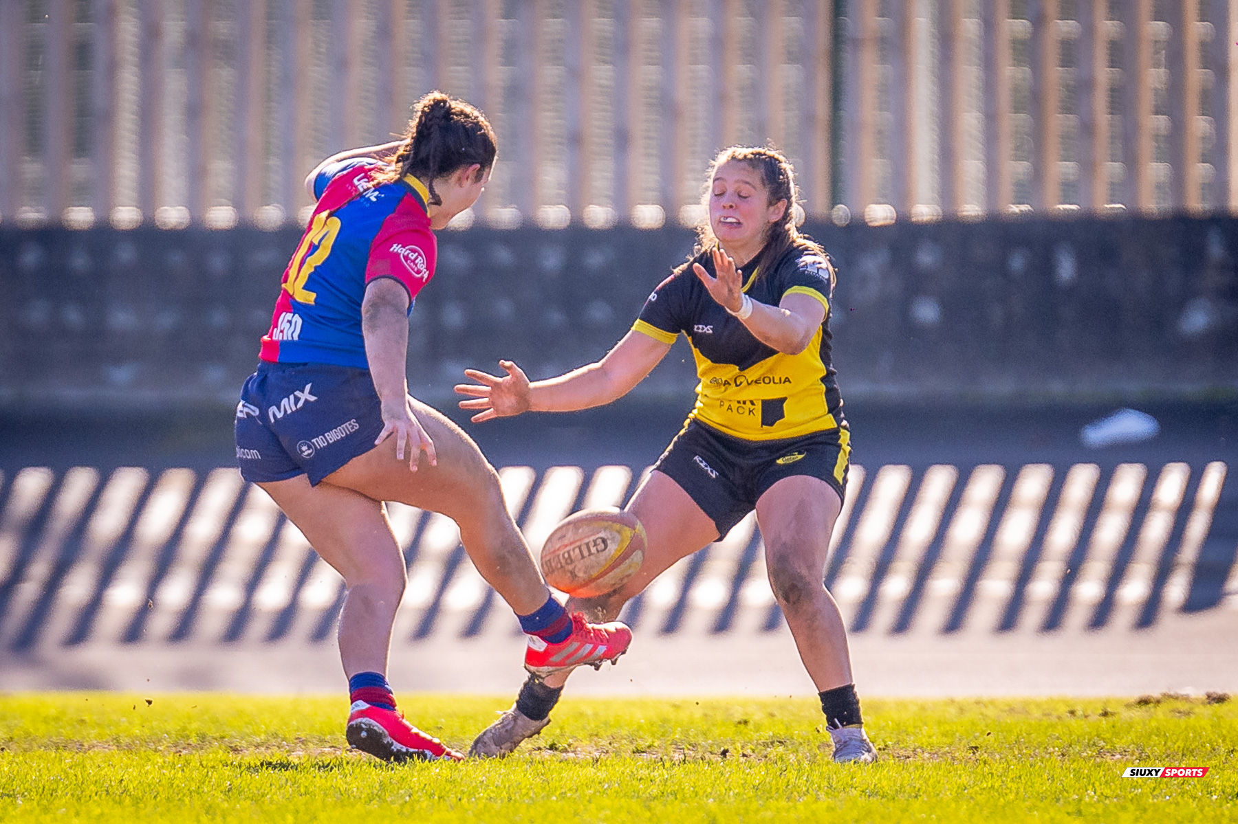  Getxo Artea Rugby Taldea - Futbol Club Barcelona Rugby - Rugby - FER 2025 - LIGA IBERDROLA - GETXO NESKAK (33) vs (12) AVFCBR FEM (#FER25LIGNBR01) Photo by: Fredy Monfoto | Siuxy Sports 2025-01-19