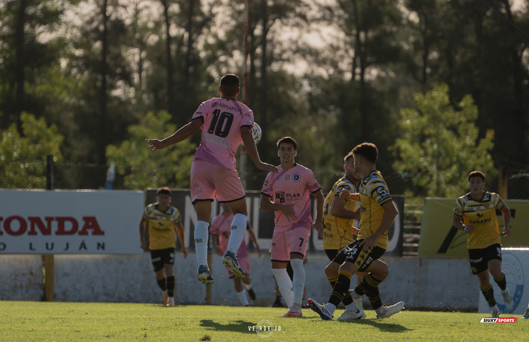  CSyD Flandria - Real Pilar FC - Soccer - AFA - 1B - Flandria (0) vs (1) Real Pilar FC (#AFA1BFLARP02) Photo by: Ignacio Verdejo | Siuxy Sports 2025-02-18