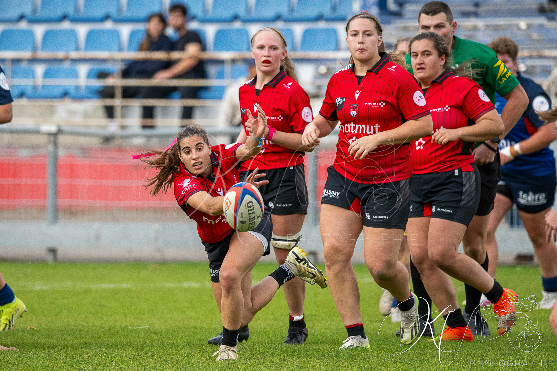 FC Grenoble Rugby - Lyon Olympique Universitaire - Rugby - FFR 2025 - Elite 1 F - Amazones FCG vs Lyon Olympique Universitaire (#FFR25E1FALOU1) Photo by: Karine Valentin | Siuxy Sports 2025-10-18