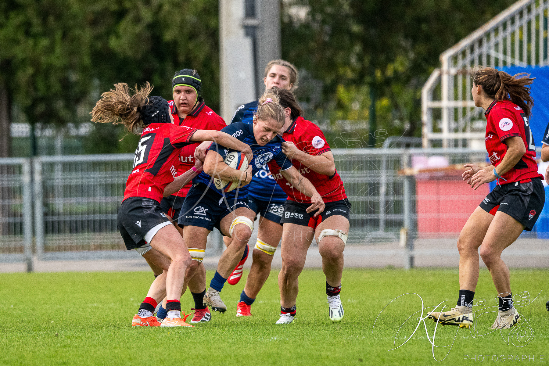  FC Grenoble Rugby - Lyon Olympique Universitaire - Rugby - FFR 2025 - Elite 1 F - Amazones FCG vs Lyon Olympique Universitaire (#FFR25E1FALOU1) Photo by: Karine Valentin | Siuxy Sports 2025-10-18