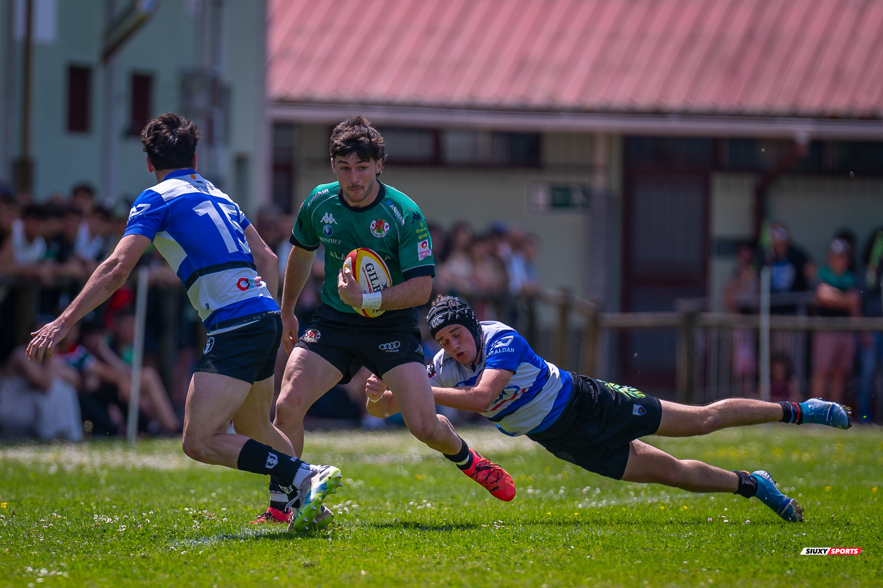  Gernika Rugby Taldea - Club de Rugby Sant Cugat - Rugby - FER 2025 - Sémi Final Ascenso - Gernika (24) vs (11) Sant Cugat (#FER25SFAGRTCRSC) Photo by: Fredy Monfoto | Siuxy Sports 2025-05-18