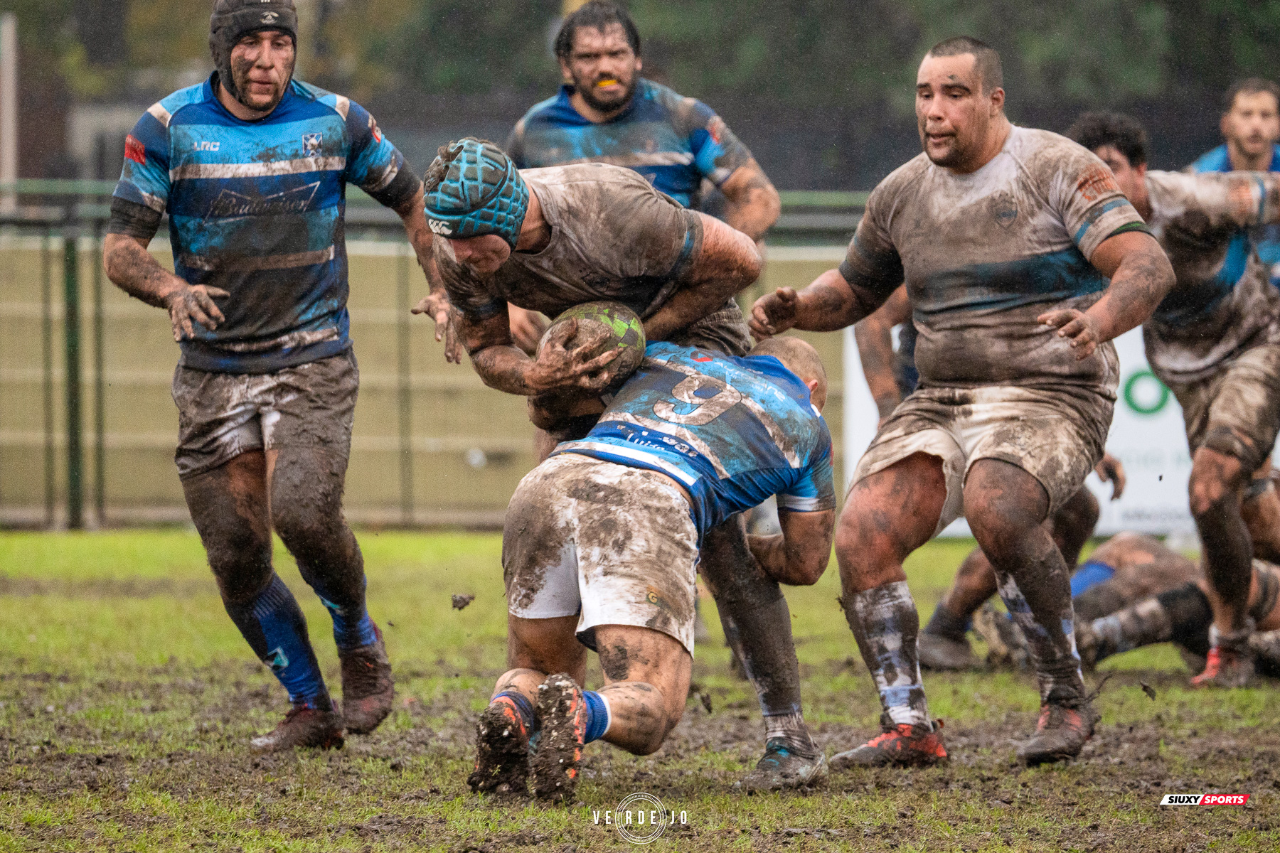  Club de Gimnasia y Esgrima - Luján Rugby Club - Rugby - URBA 2025 - 1ra B Sup - GEBA (74) vs (0) Lujan RC (#URBA251BSGEL6) Photo by: Ignacio Verdejo | Siuxy Sports 2025-06-14
