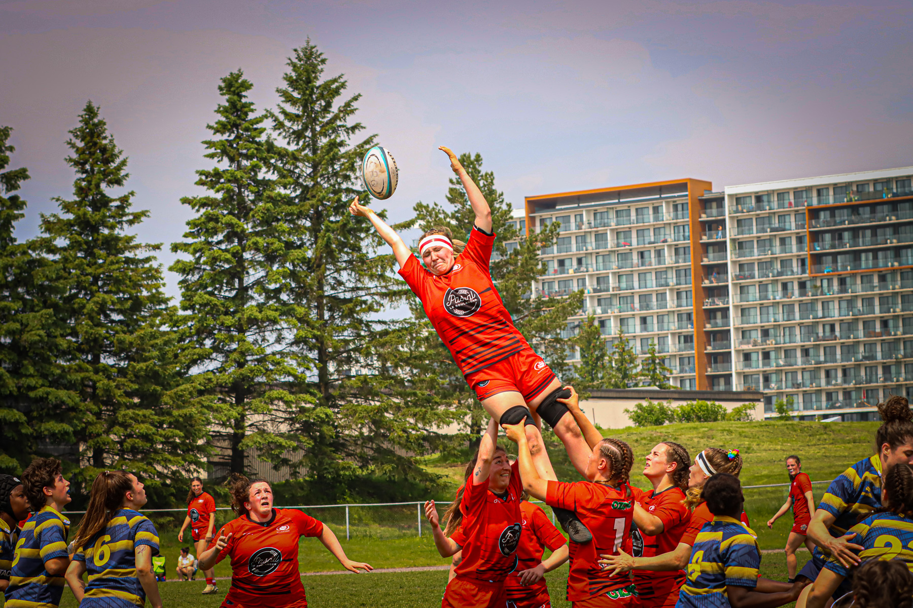  Club de Rugby de Québec - Town of Mount Royal RFC - Rugby - RQ 2025 - SL F - Club de Rugby de Québec (54) vs (12) TMR (#RQ25SLFQCTMR6) Photo by: Photo Mayarts | Siuxy Sports 2025-06-07