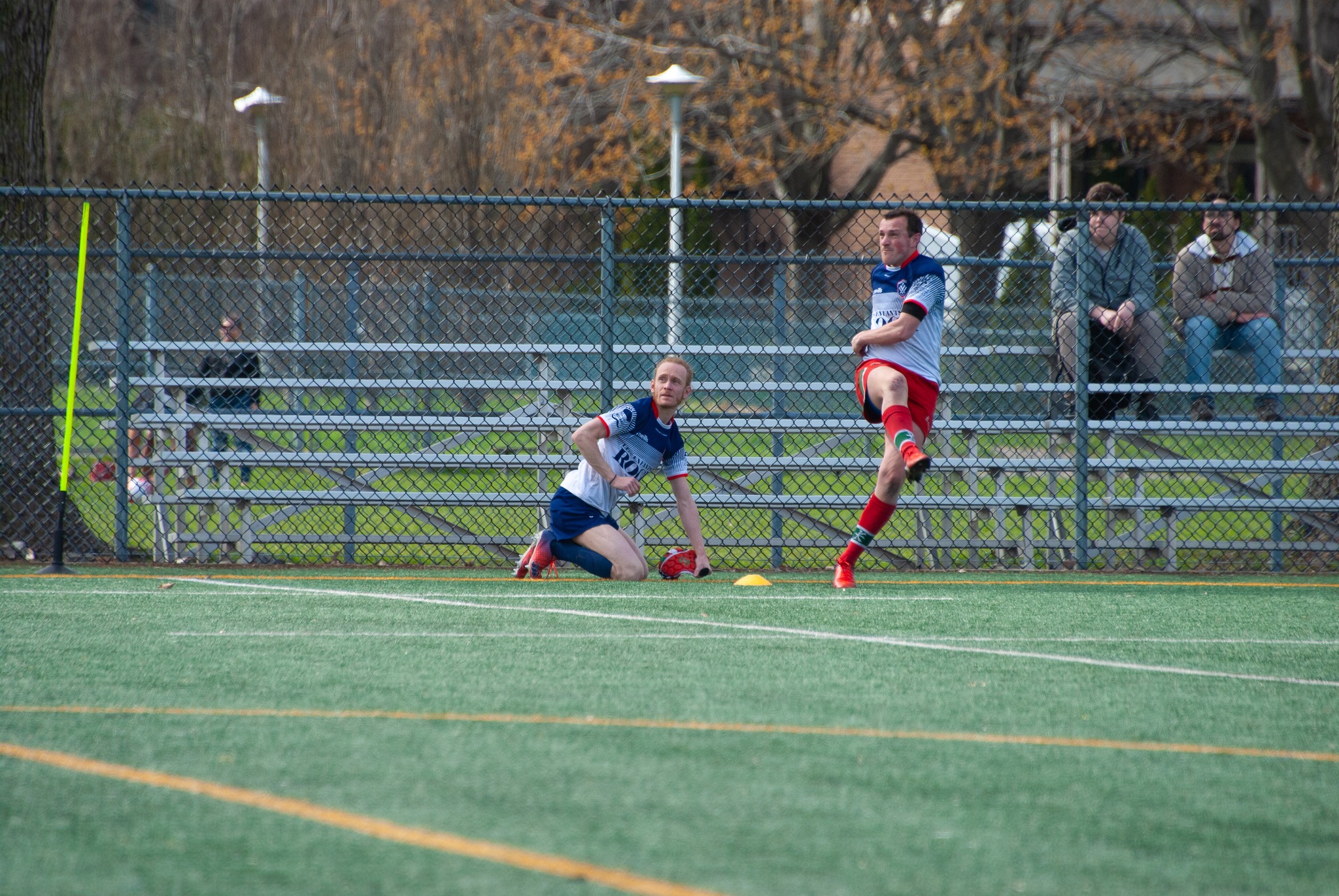  Rugby Club de Montréal - Westmount Rugby Club - Rugby - RQ 2024 - LPR2 - RCMXV vs Westmount 2 (#RQ24LP2RCMXW4) Photo by: Coraline Brochet | Siuxy Sports 2024-04-27